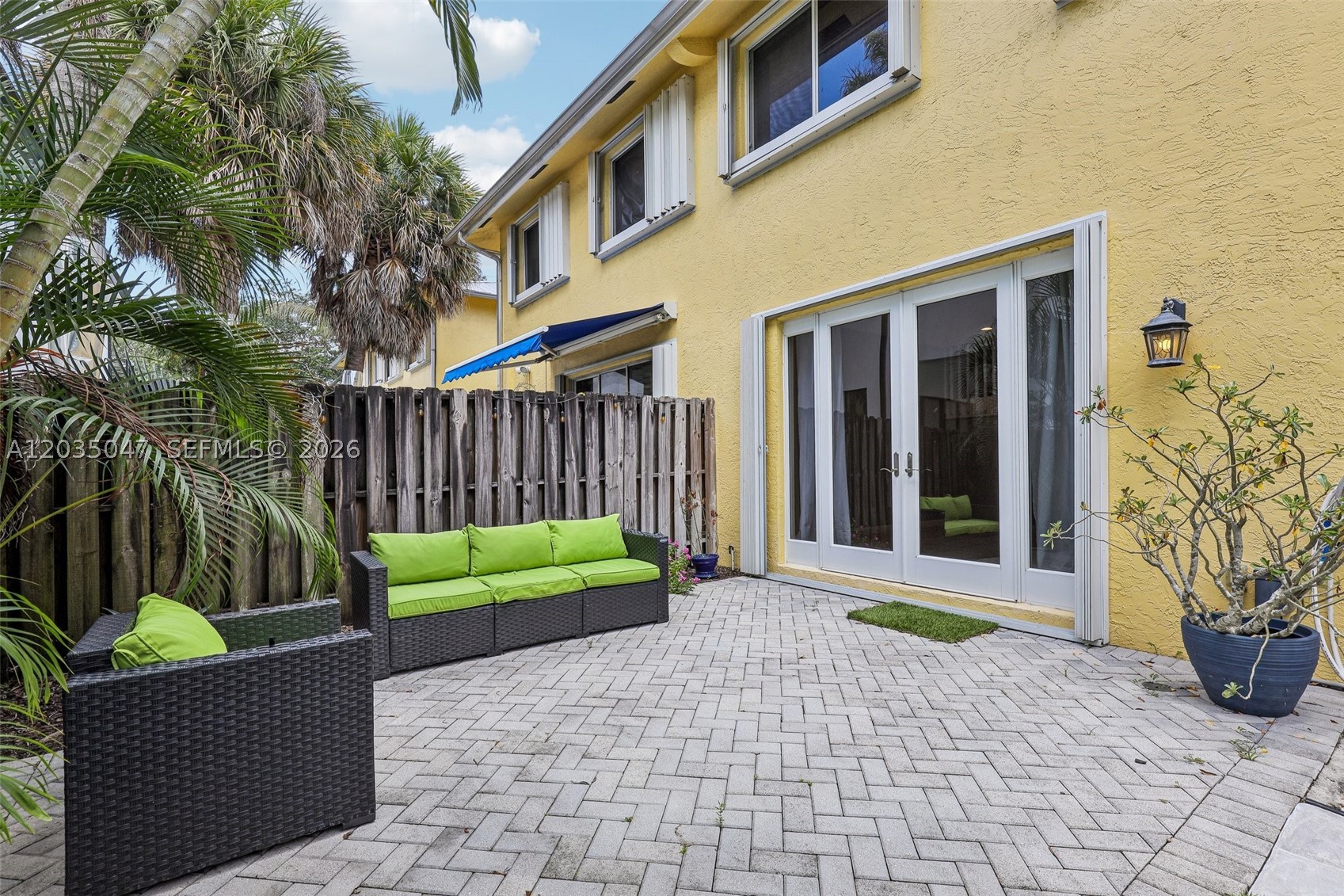 MRS ELVA A TRUAX - Residential