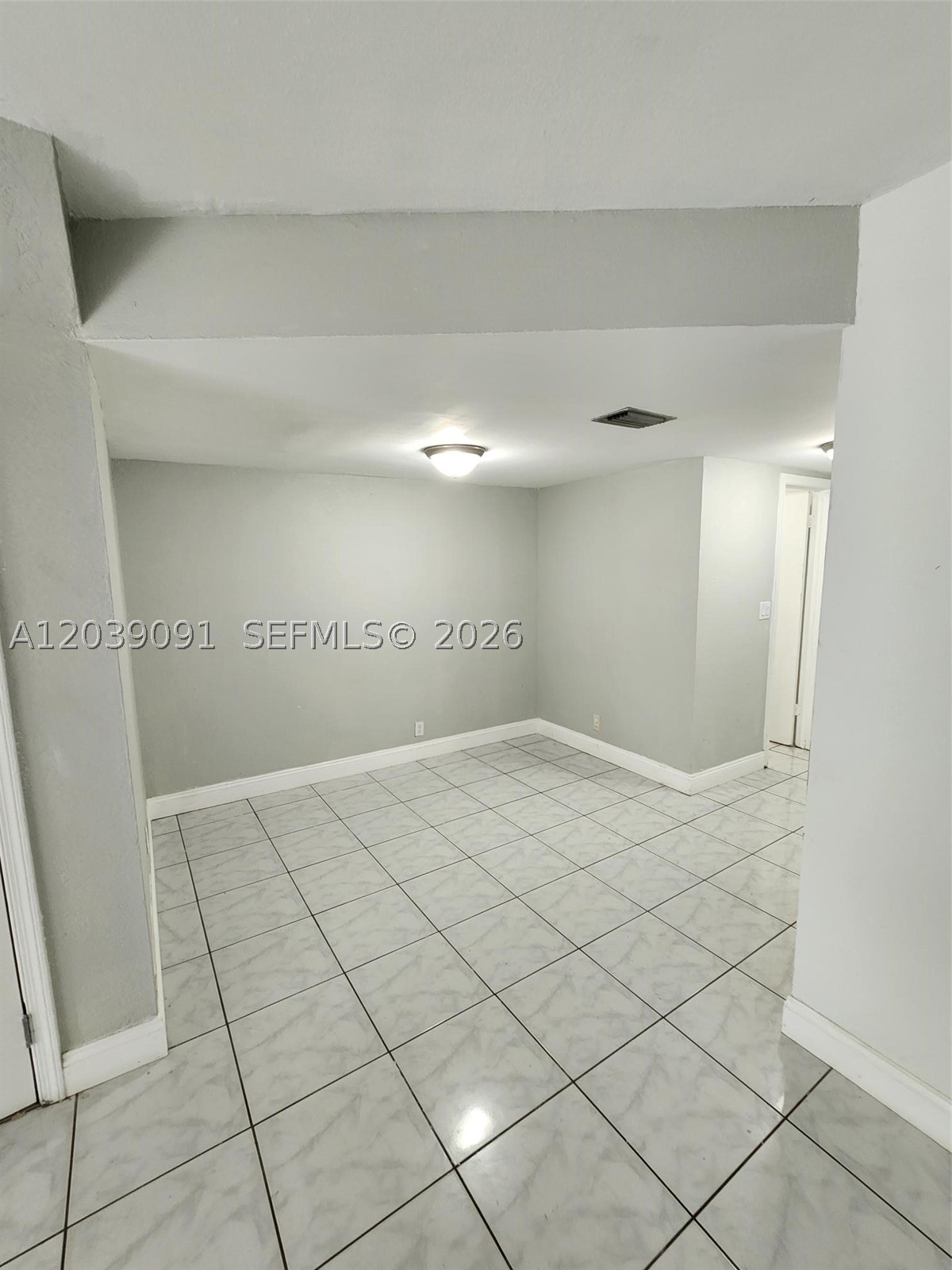 NORTH LAUDERDALE VILLAGE - Residential
