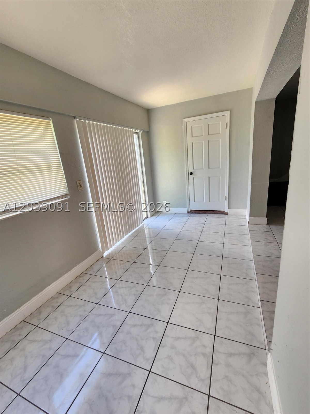NORTH LAUDERDALE VILLAGE - Residential