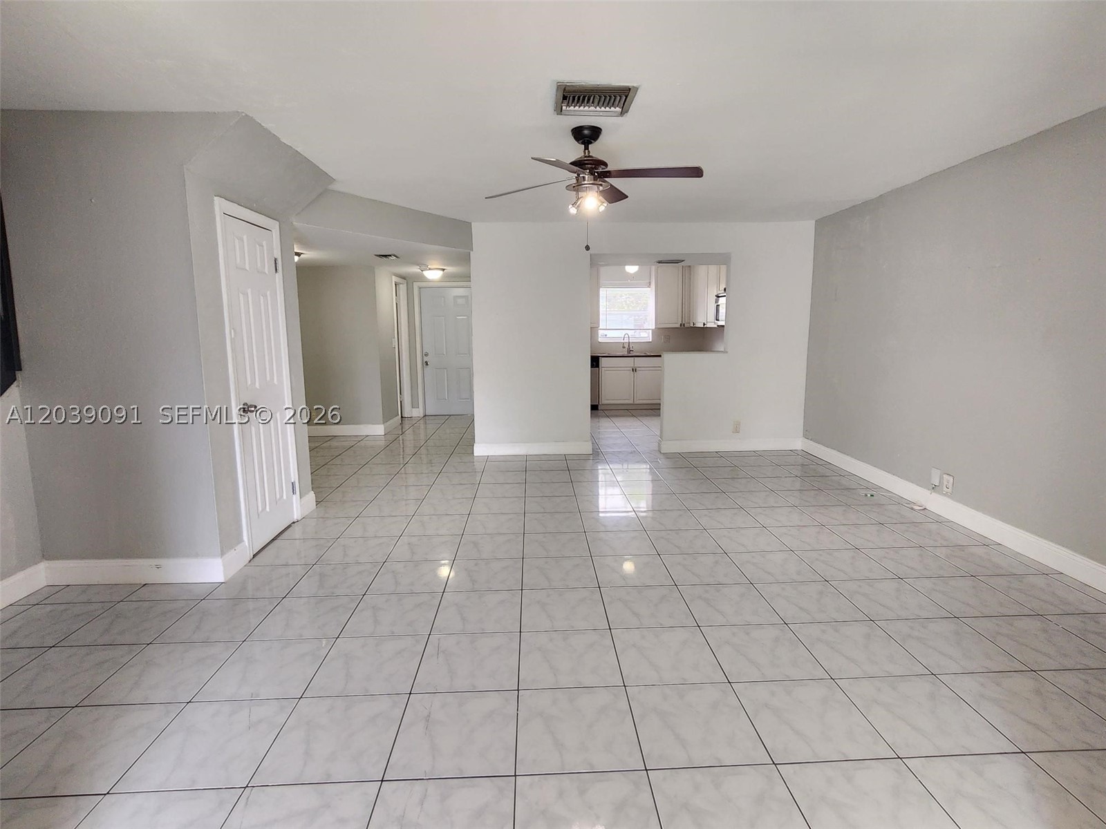 NORTH LAUDERDALE VILLAGE - Residential