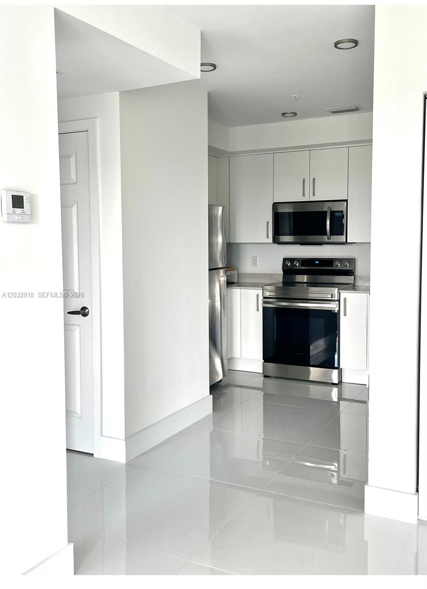 GRAN DORAL 1 CONDO - Residential Lease
