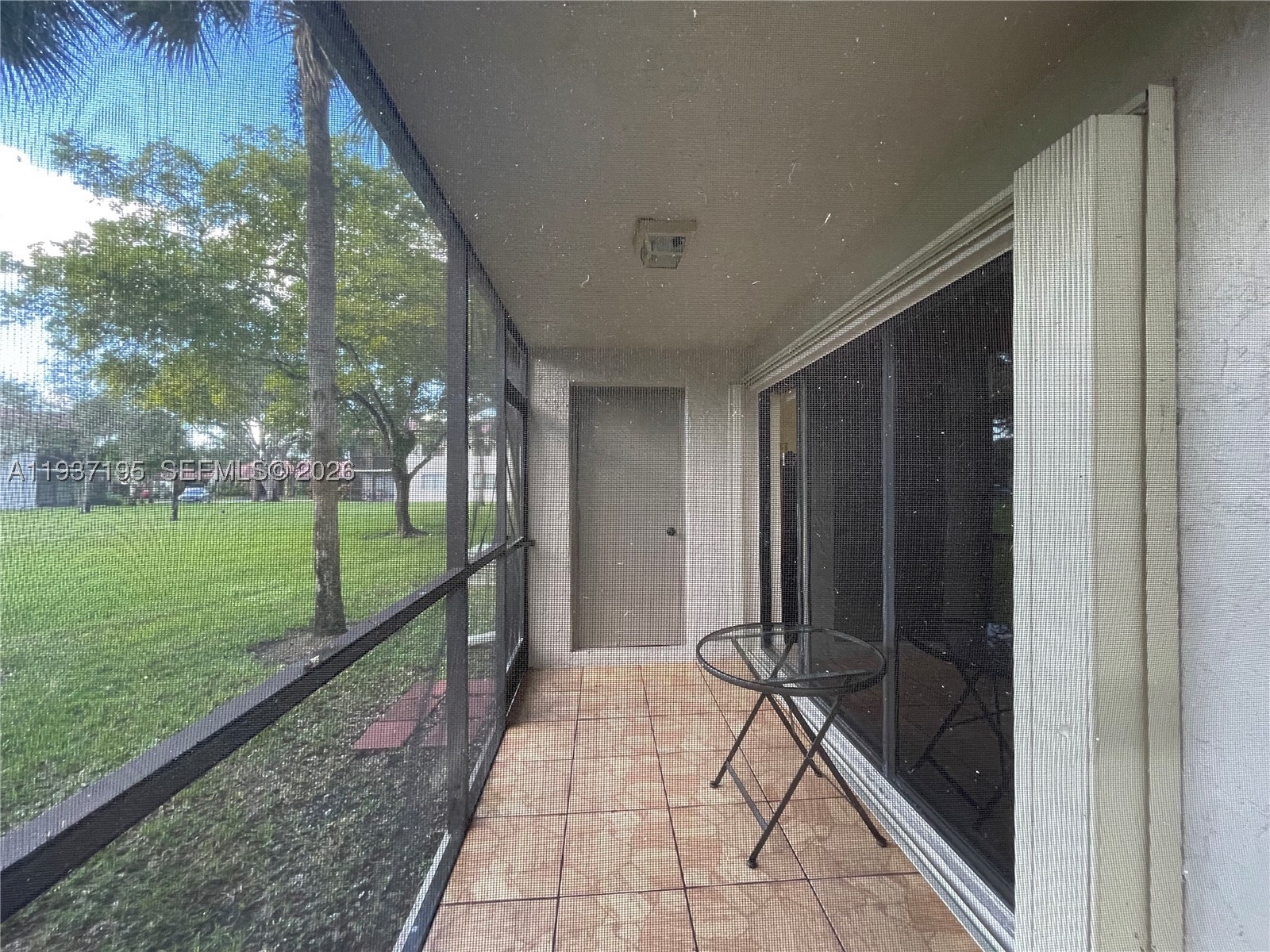 SADDLE CLUB GARDEN APTS - Residential