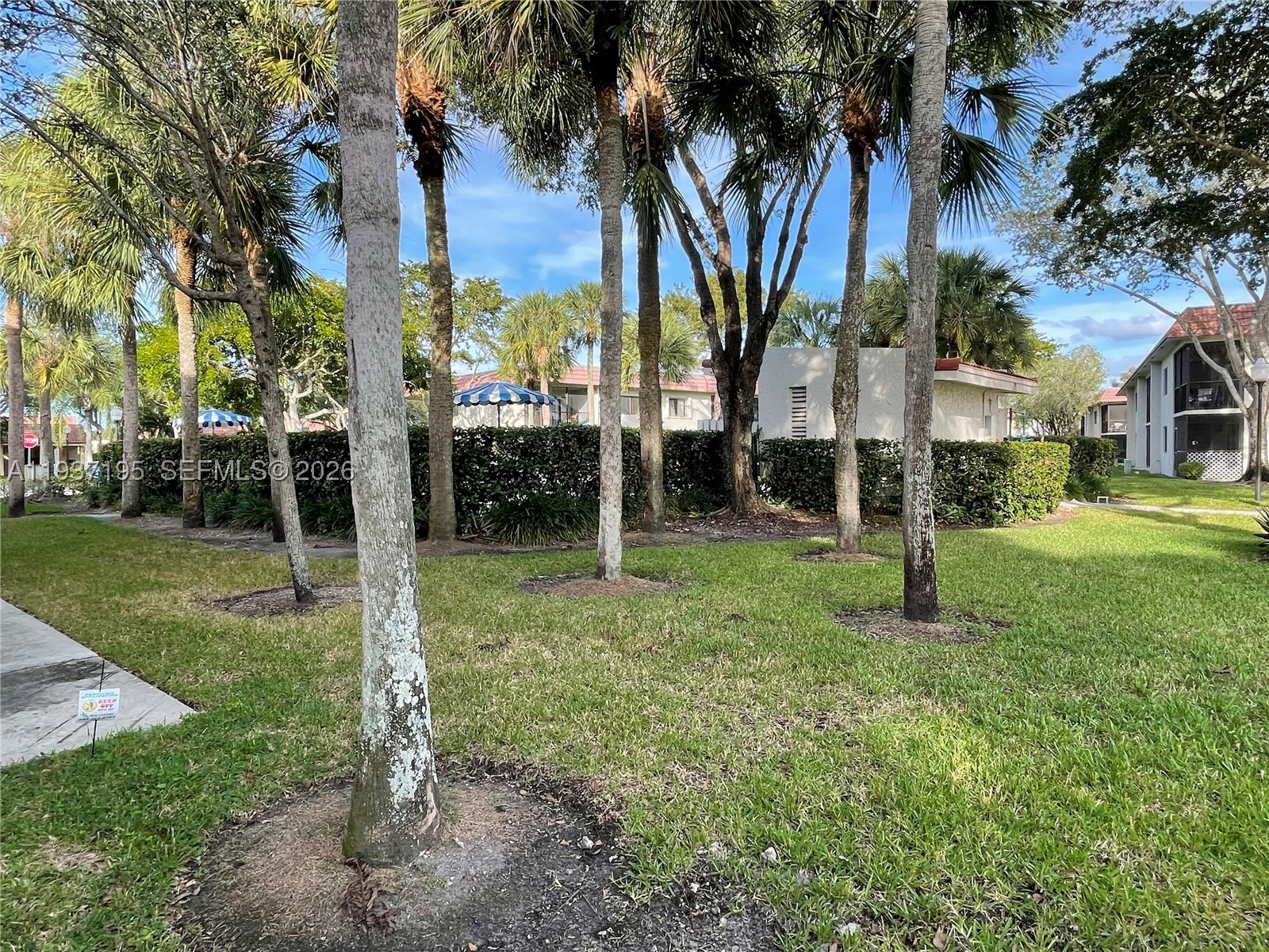 SADDLE CLUB GARDEN APTS - Residential