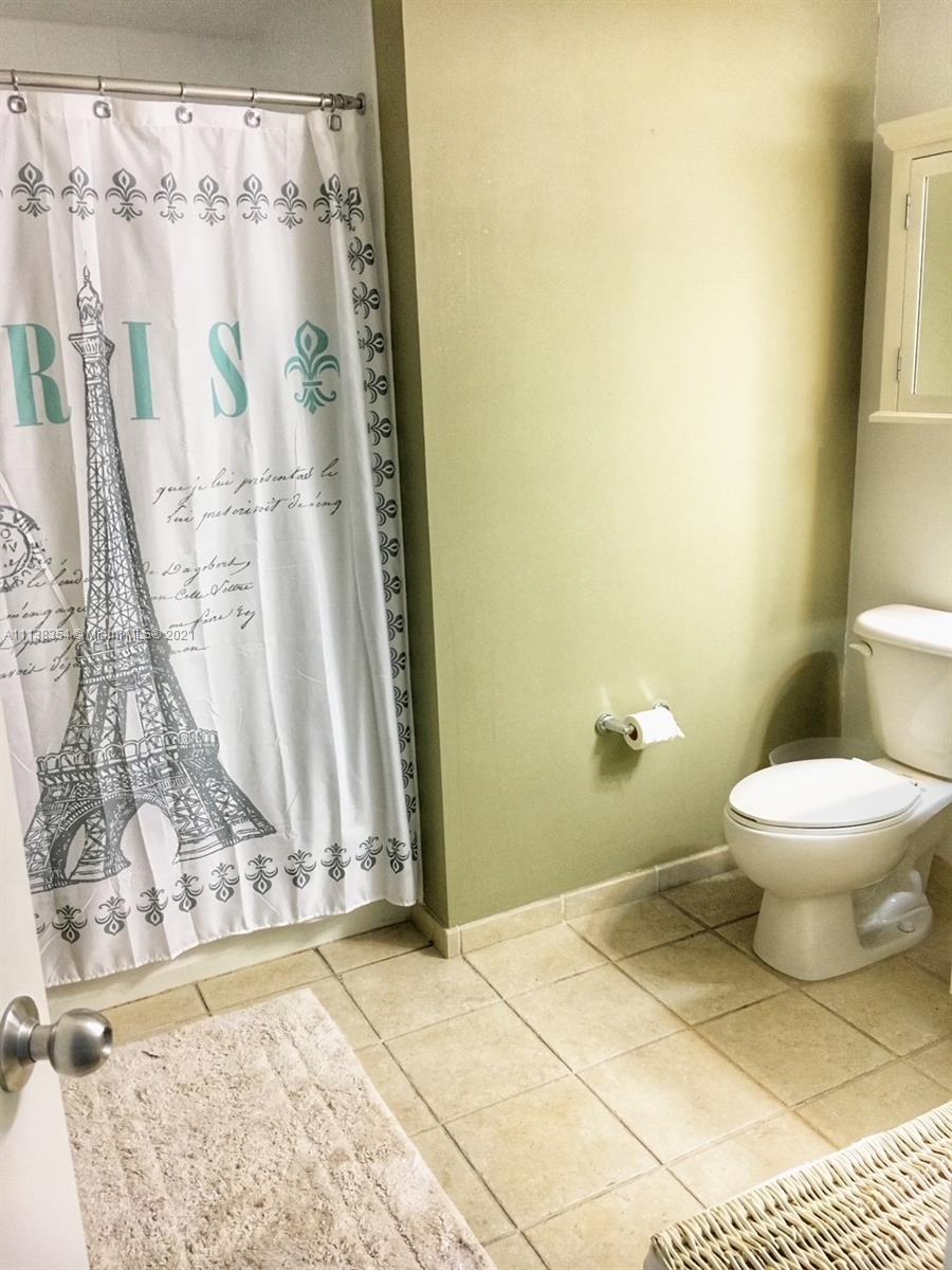 VUE AT BRICKELL CONDO - Residential Lease