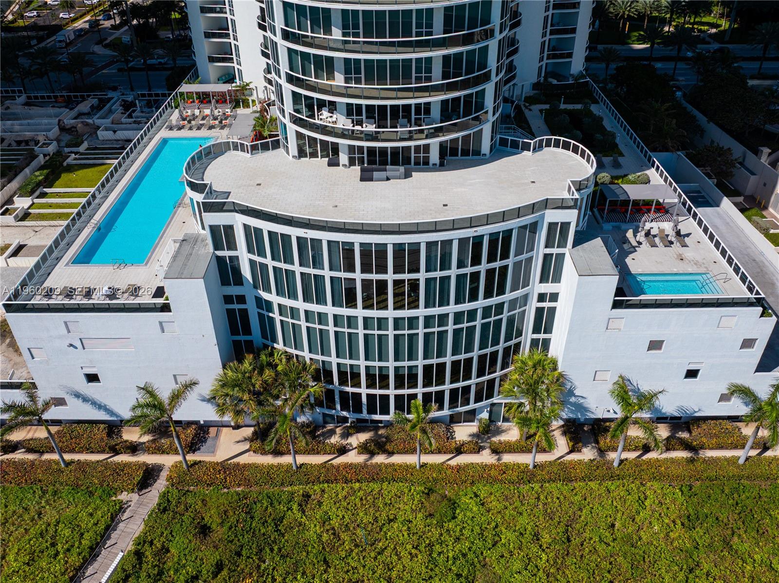 TDR TOWER I CONDO - Residential