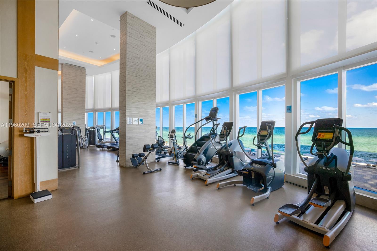 TDR TOWER I CONDO - Residential