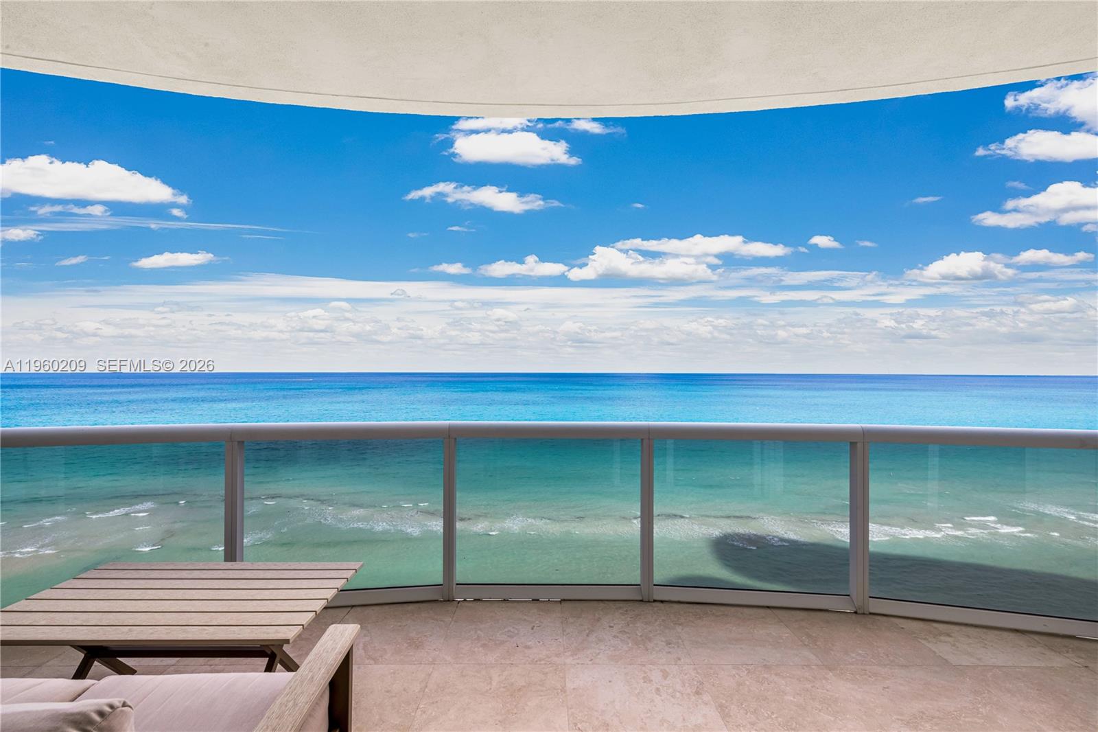 TDR TOWER I CONDO - Residential