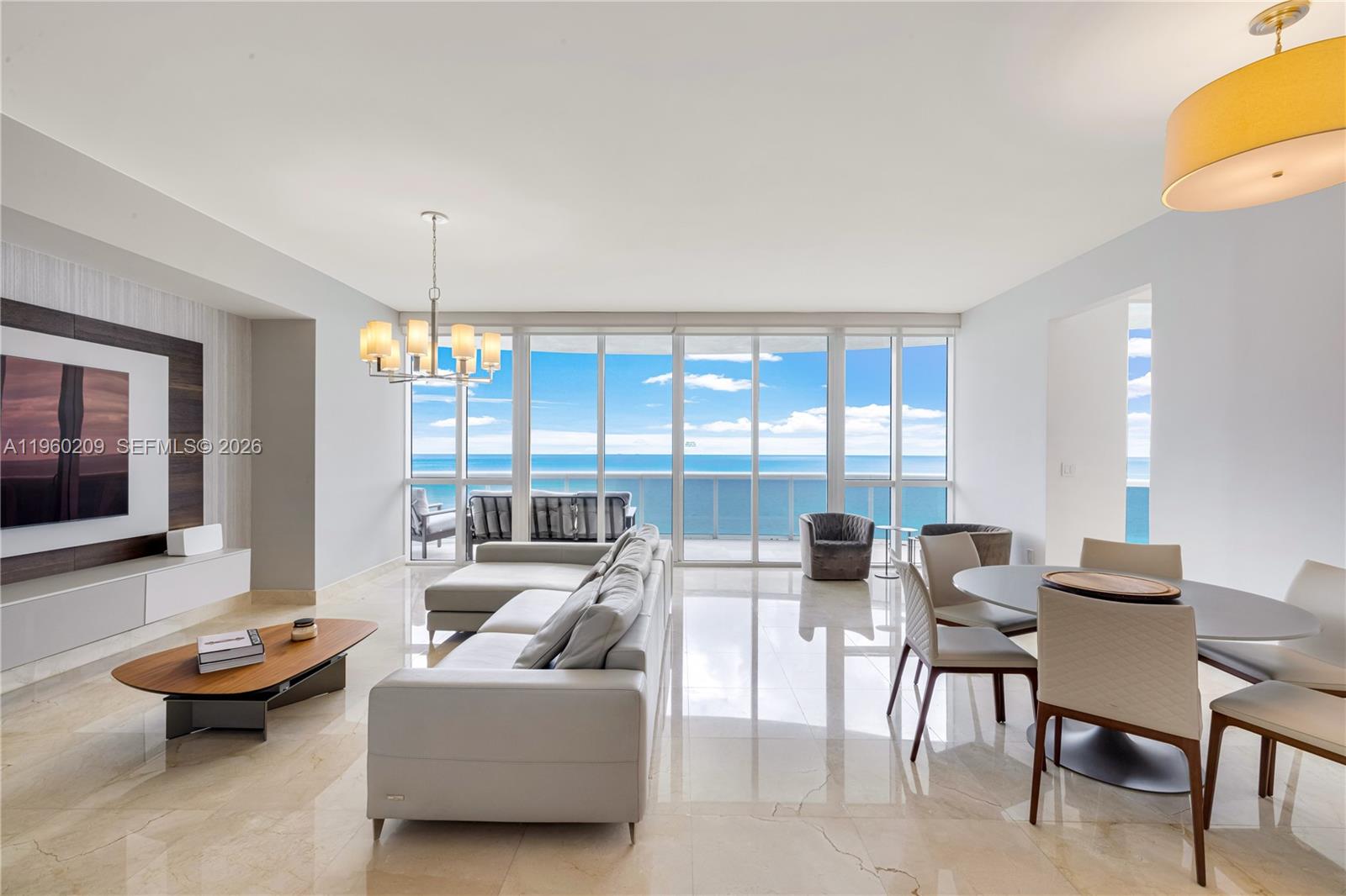 TDR TOWER I CONDO - Residential
