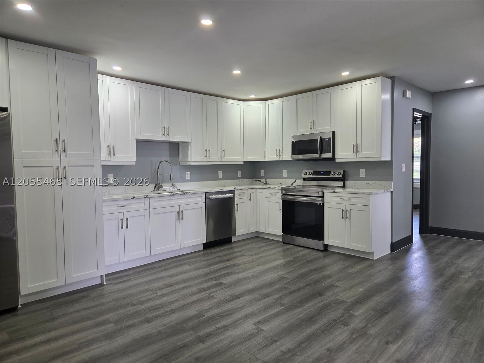 PINE GLEN - Residential Lease
