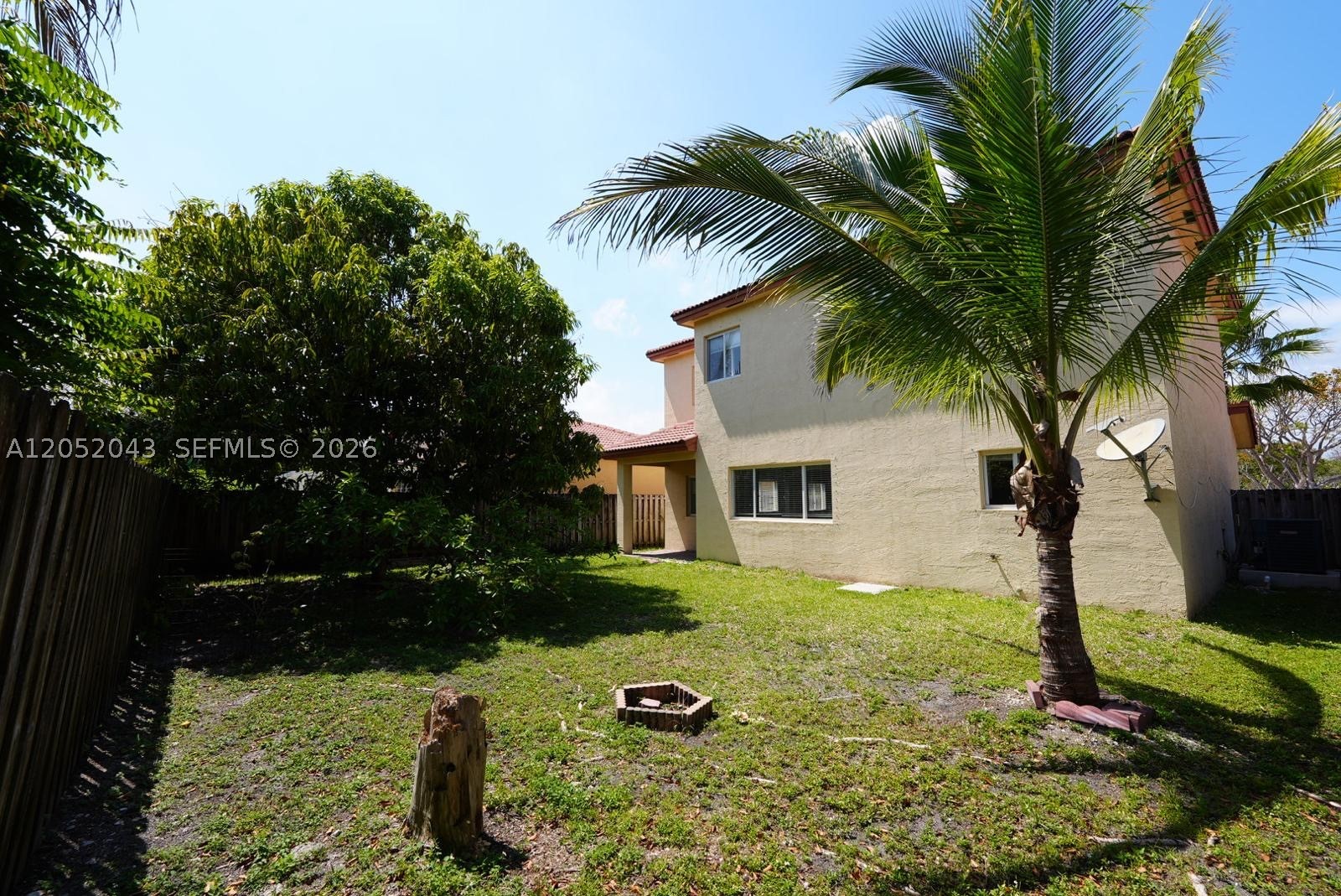 LAKES BY THE BAY KAYE - Residential Lease