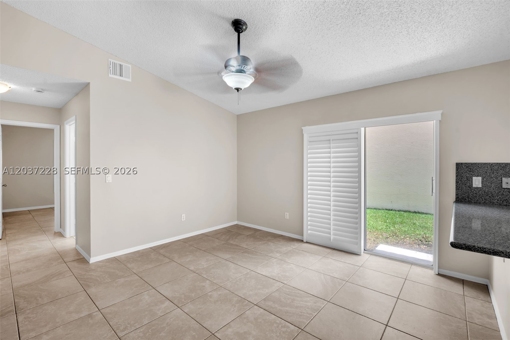 Estancia - Residential