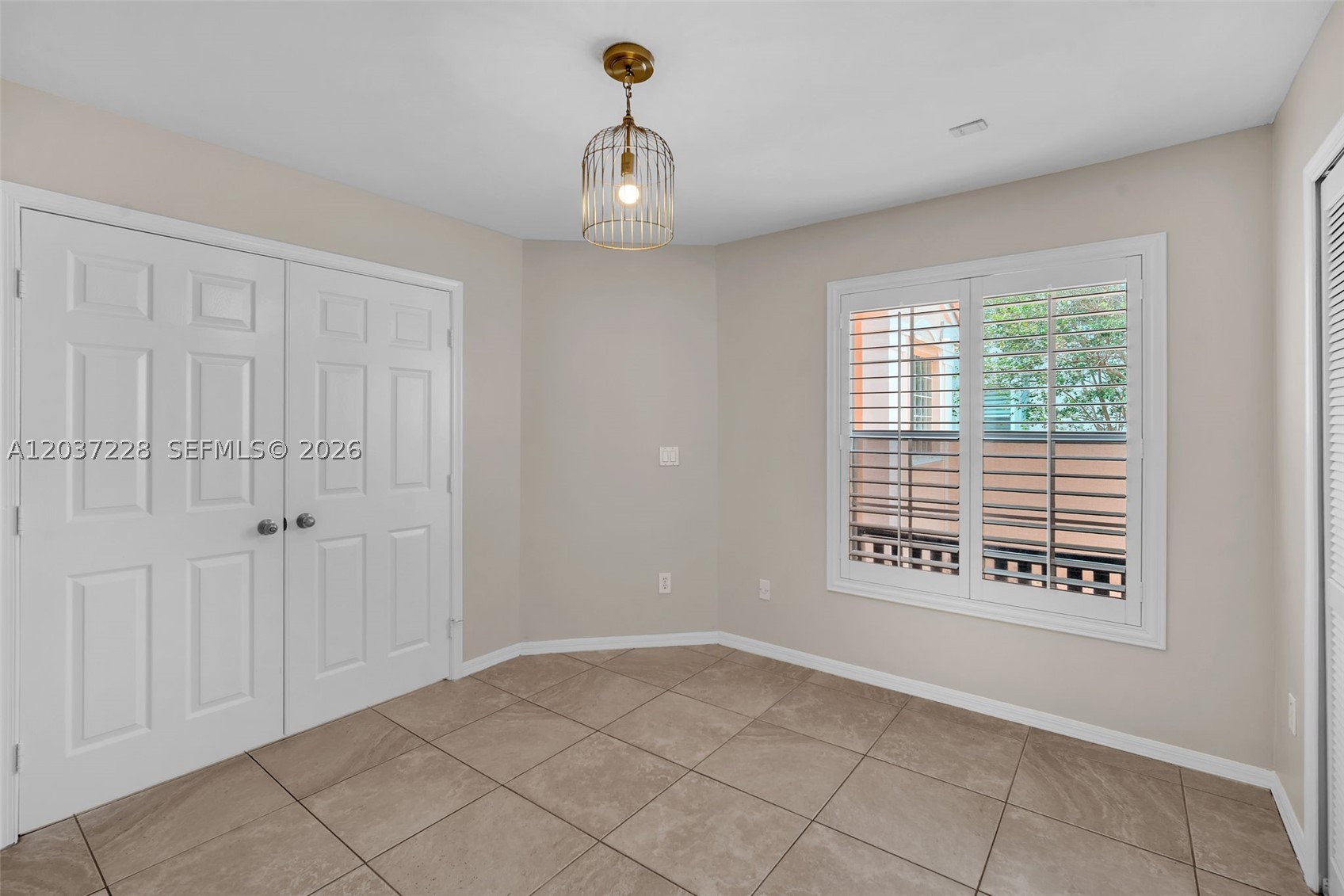 Estancia - Residential