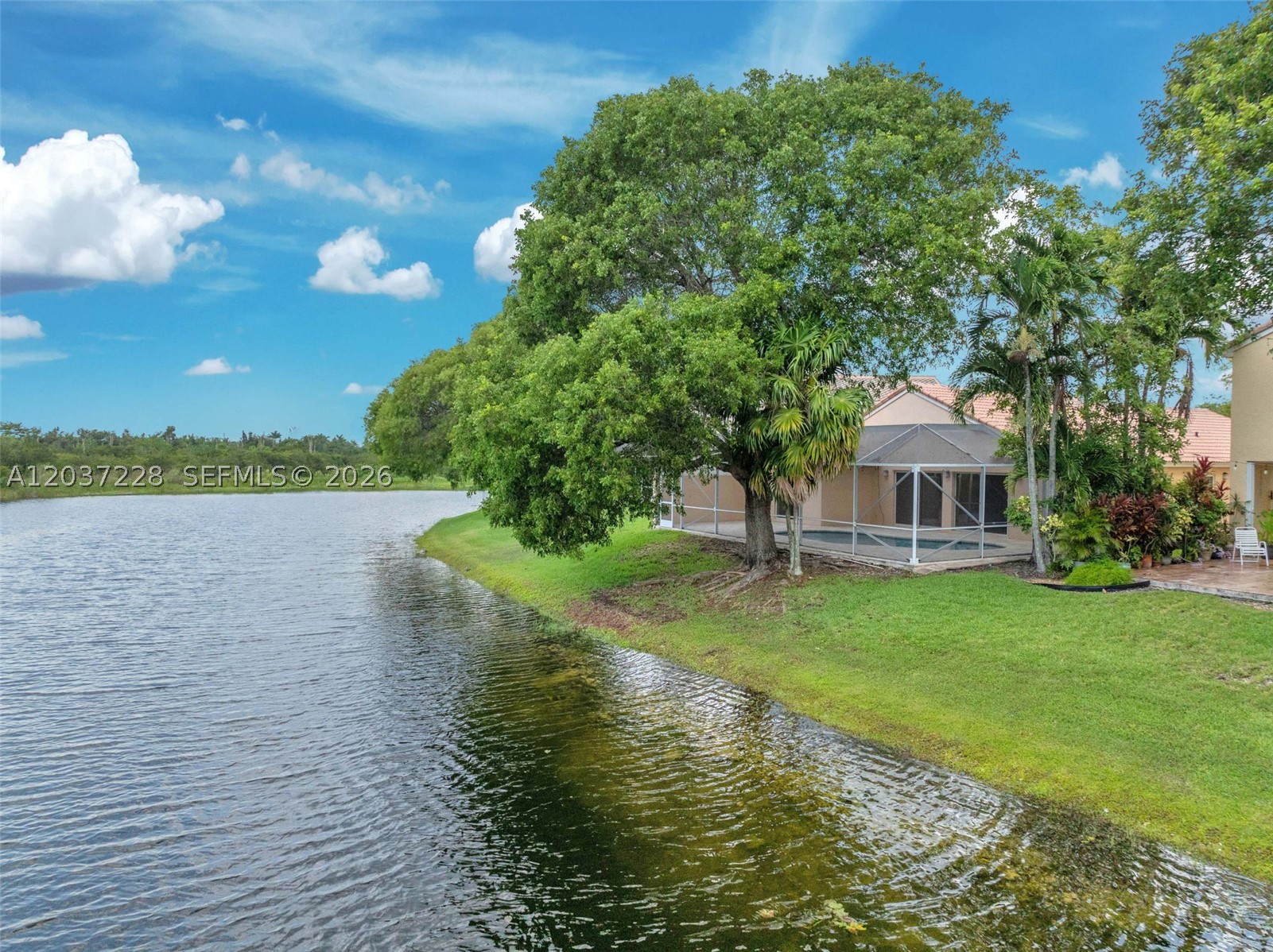 Estancia - Residential