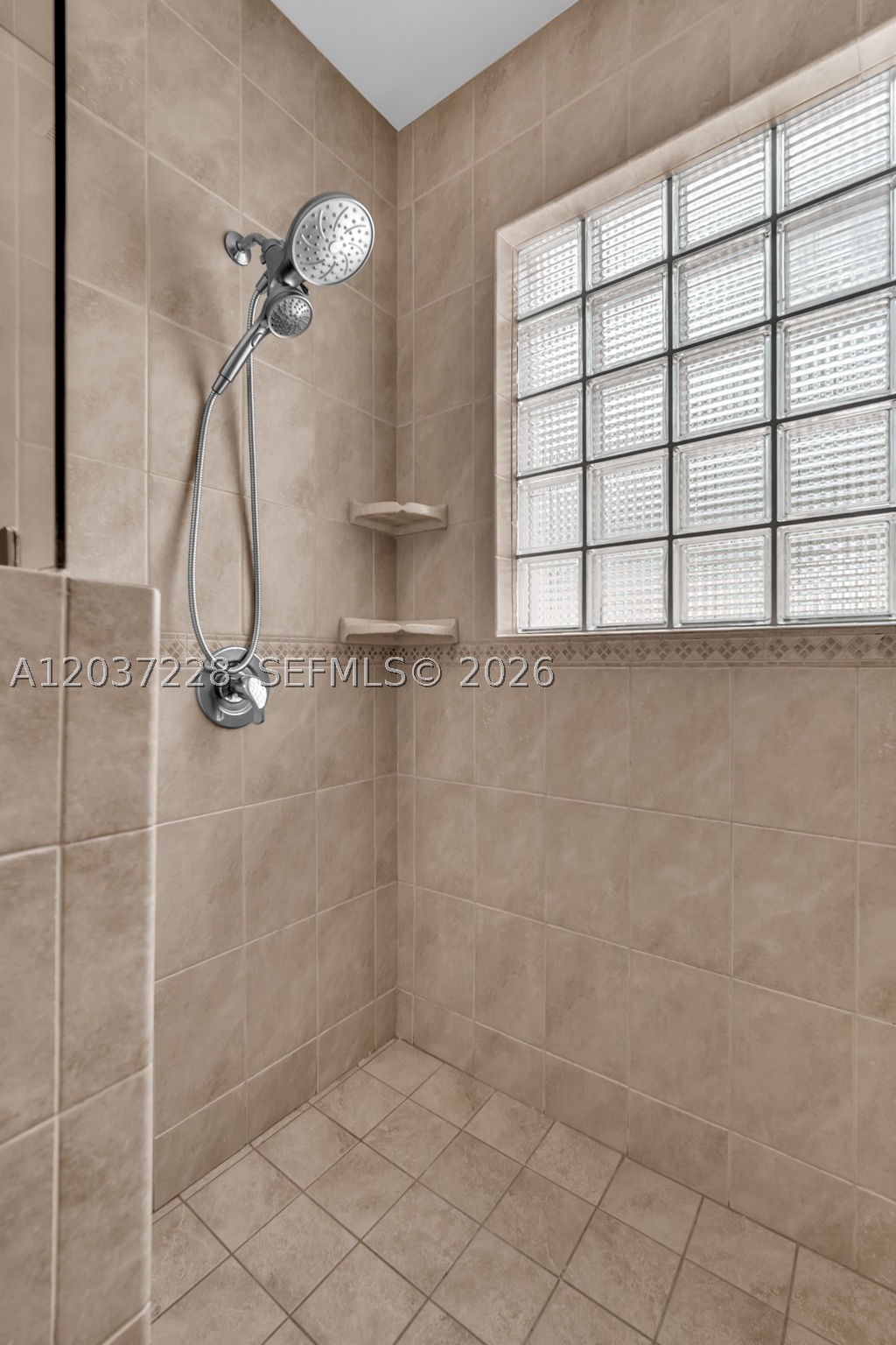 Estancia - Residential