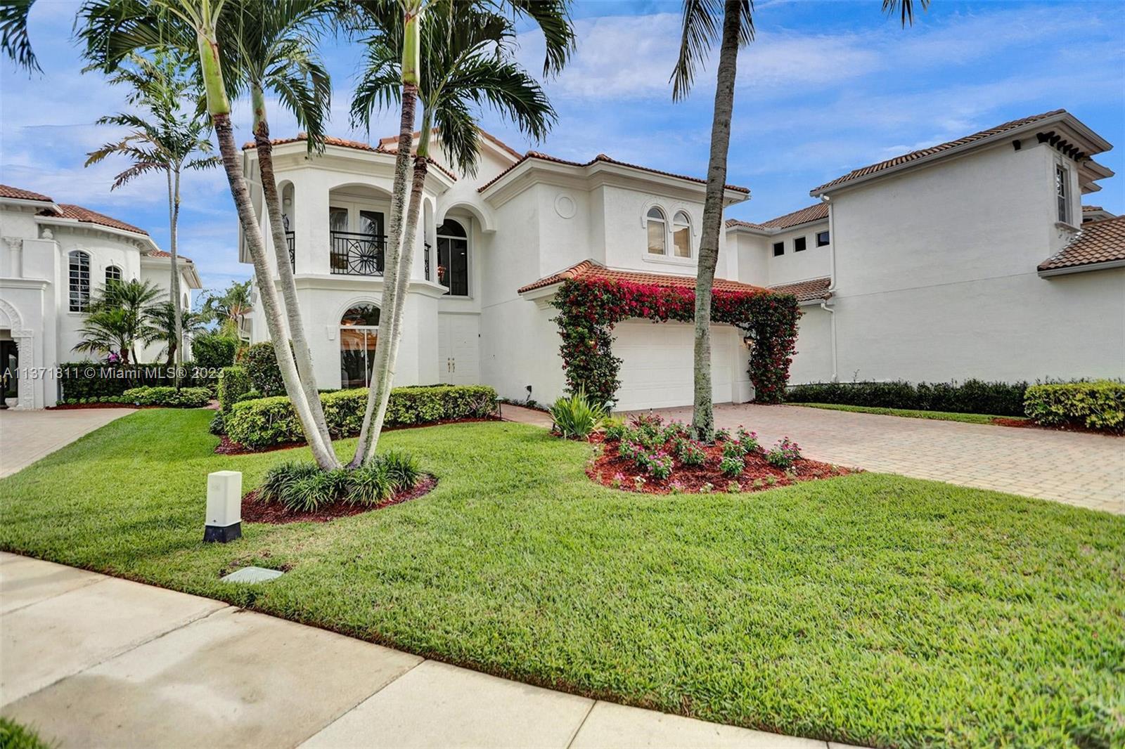 MIZNER COUNTRY CLUB - Residential