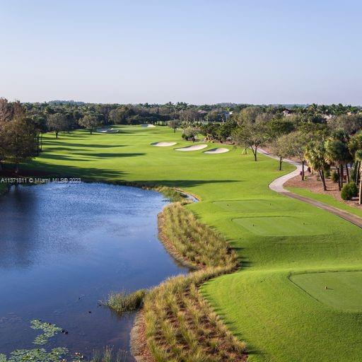 MIZNER COUNTRY CLUB - Residential