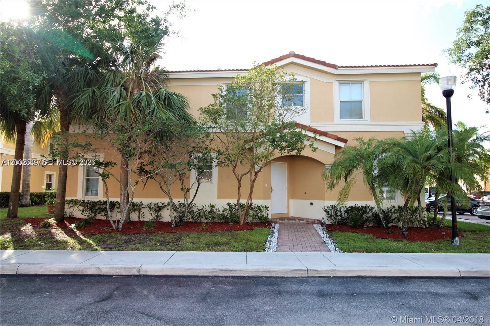 MELROSE POINT CONDO - Residential
