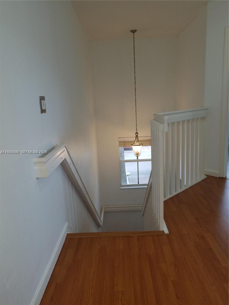 MELROSE POINT CONDO - Residential