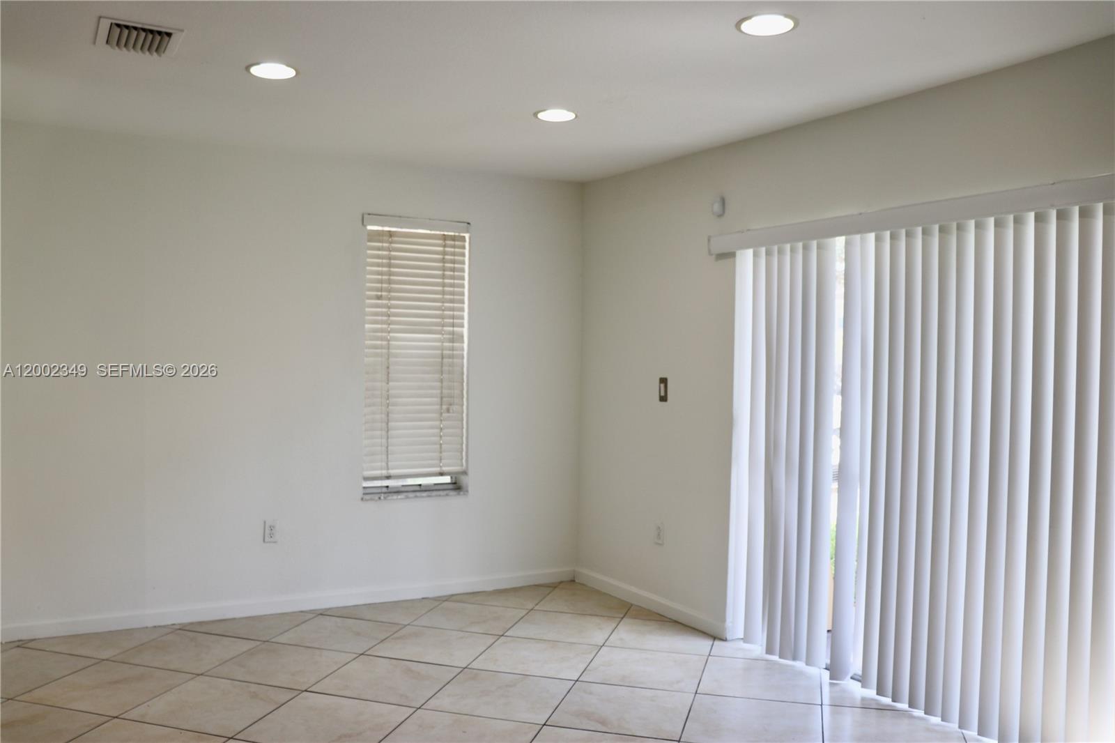 MELROSE POINT CONDO - Residential