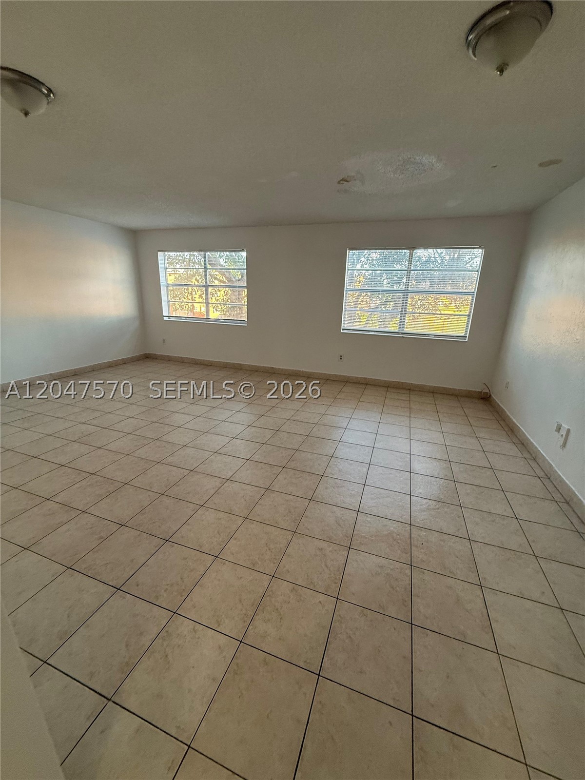 VILLA CATALINA CONDO - Residential