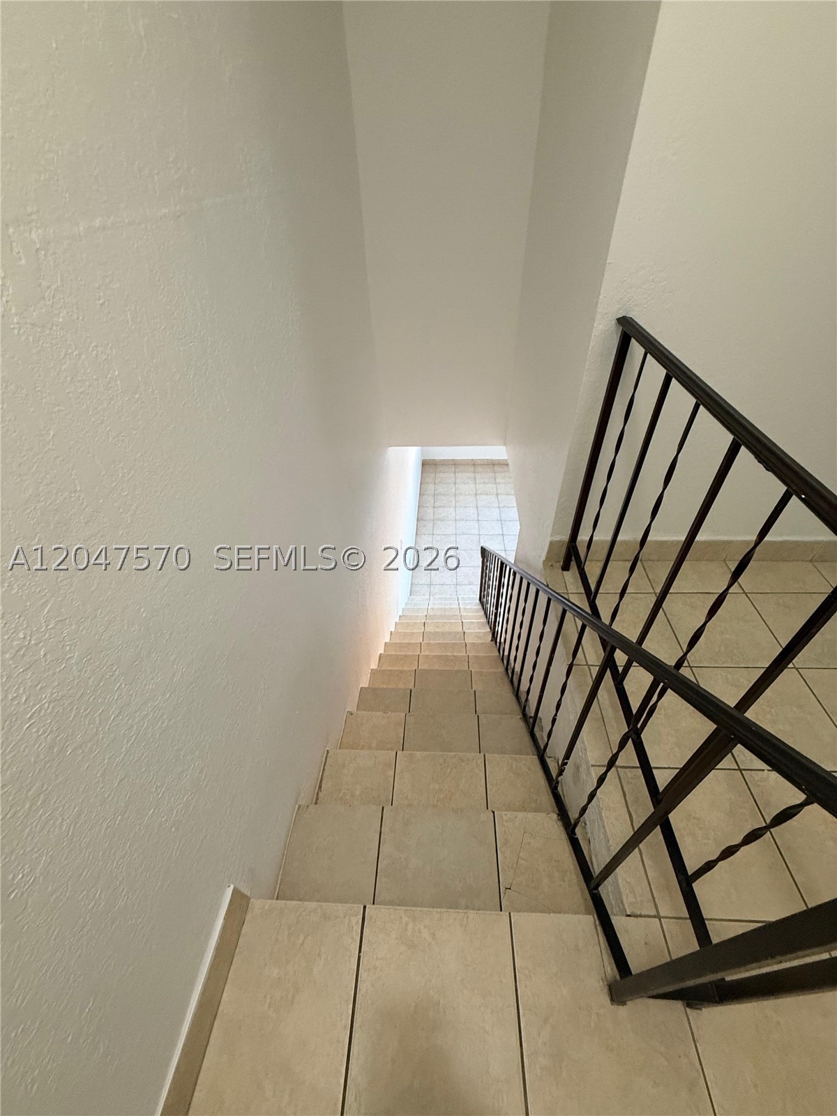 VILLA CATALINA CONDO - Residential