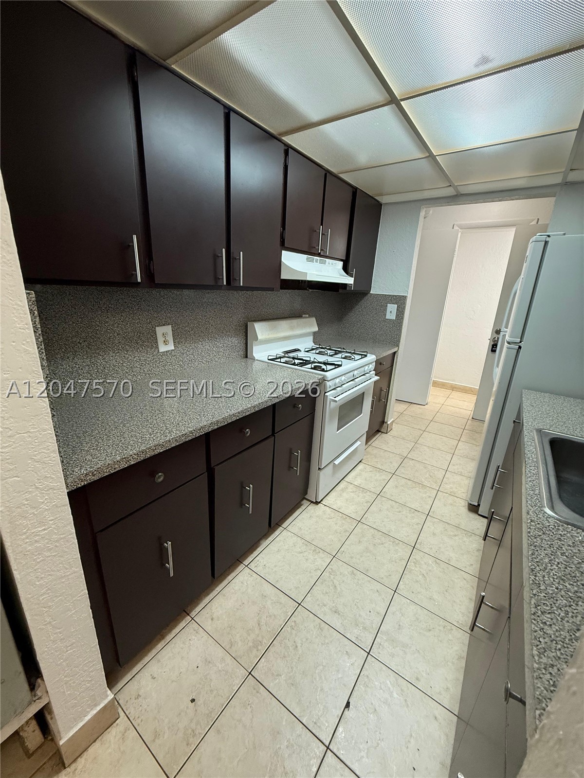 VILLA CATALINA CONDO - Residential