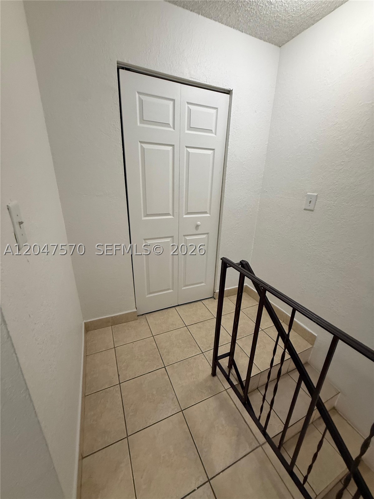 VILLA CATALINA CONDO - Residential