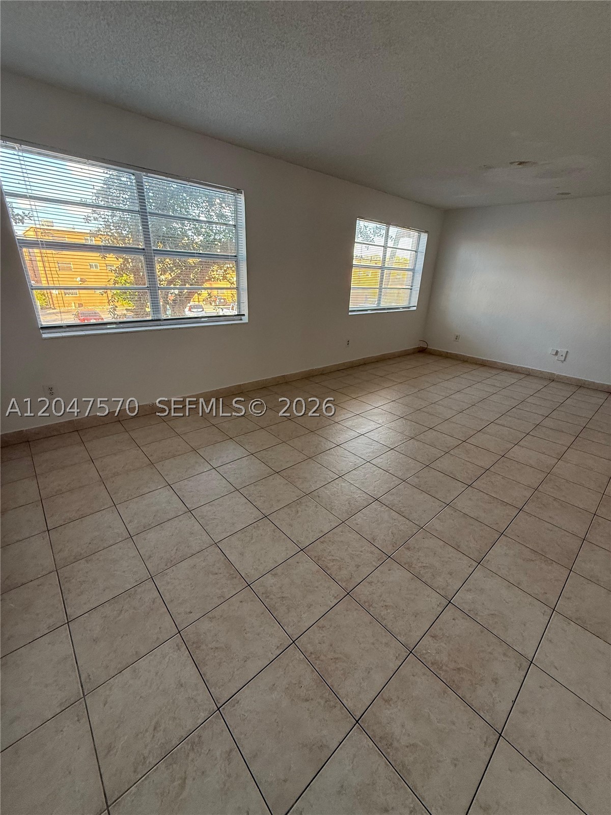 VILLA CATALINA CONDO - Residential