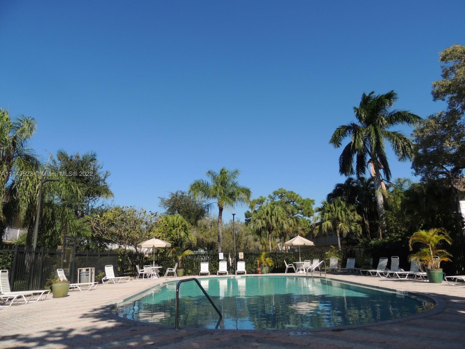 VILLAGE PARK AT OAKLAND C - Residential Lease