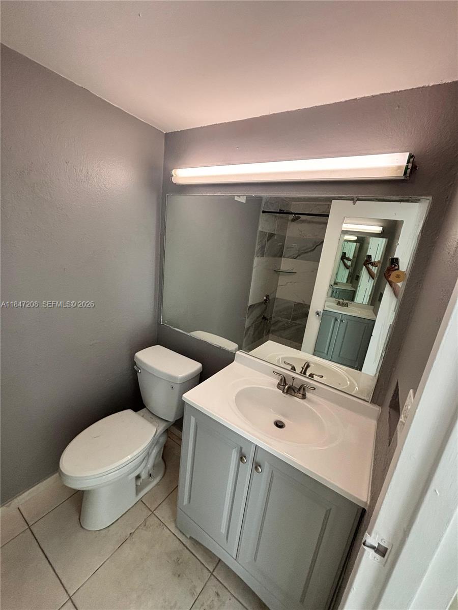 GOLDEN GATE APARTMENTS CO - Residential