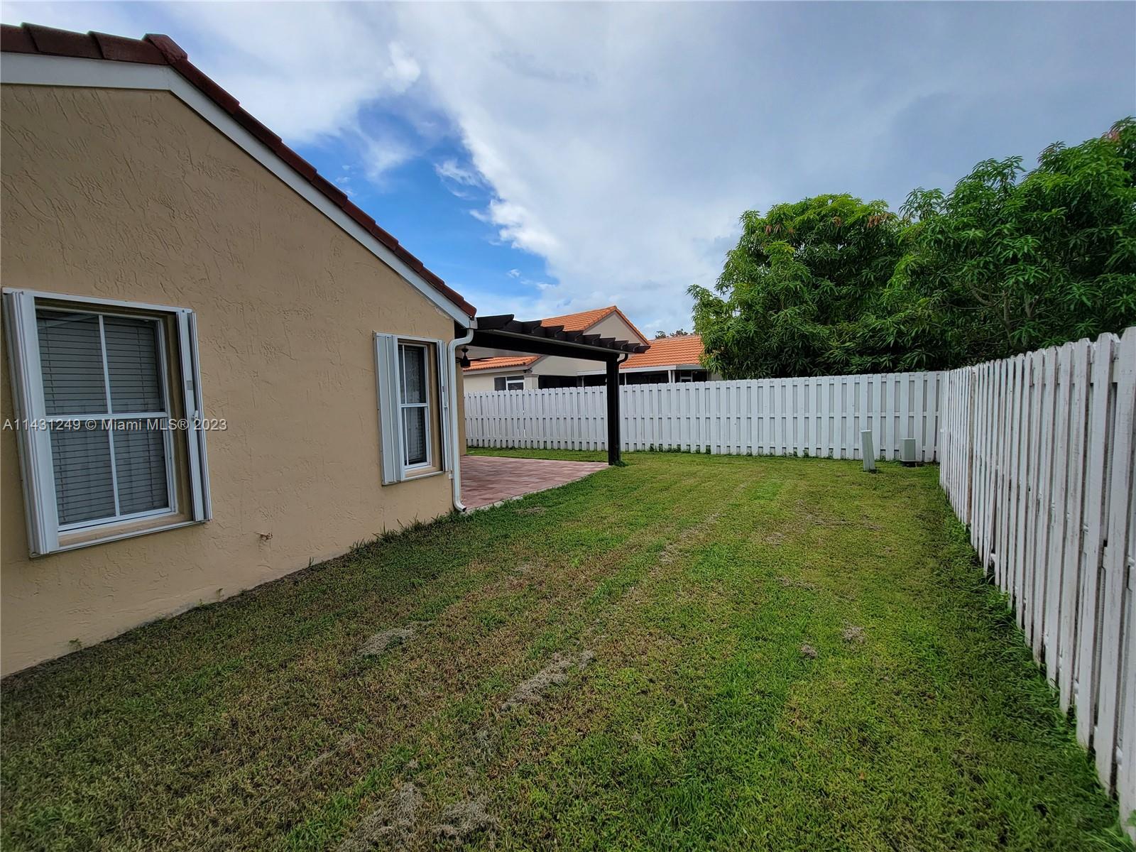 SECTOR 4 NORTH - Residential Lease