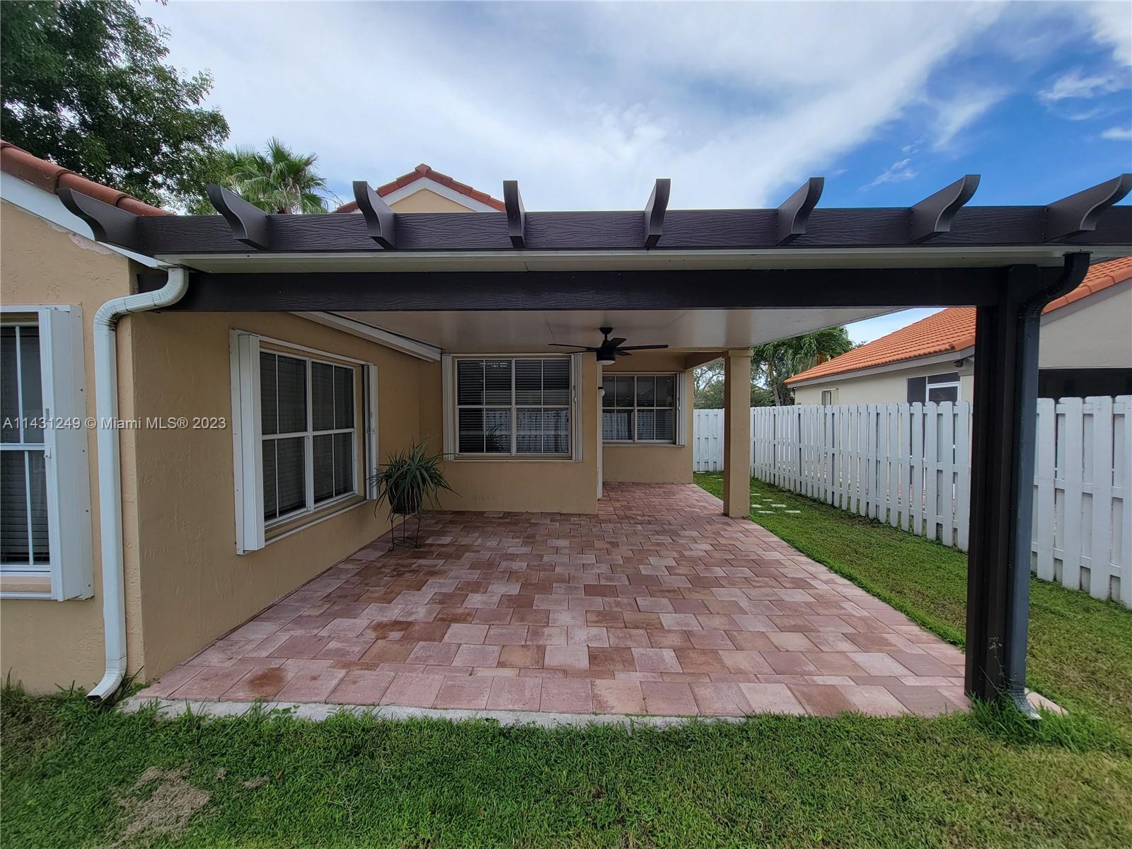 SECTOR 4 NORTH - Residential Lease