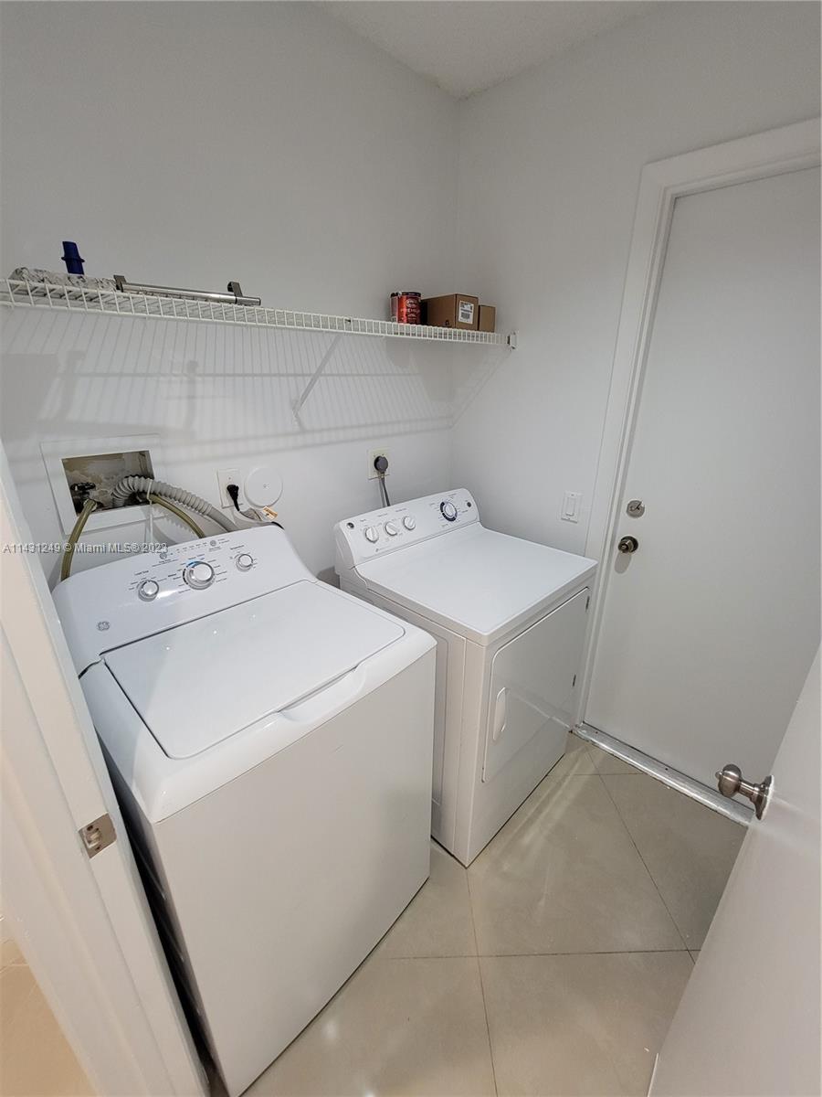 SECTOR 4 NORTH - Residential Lease
