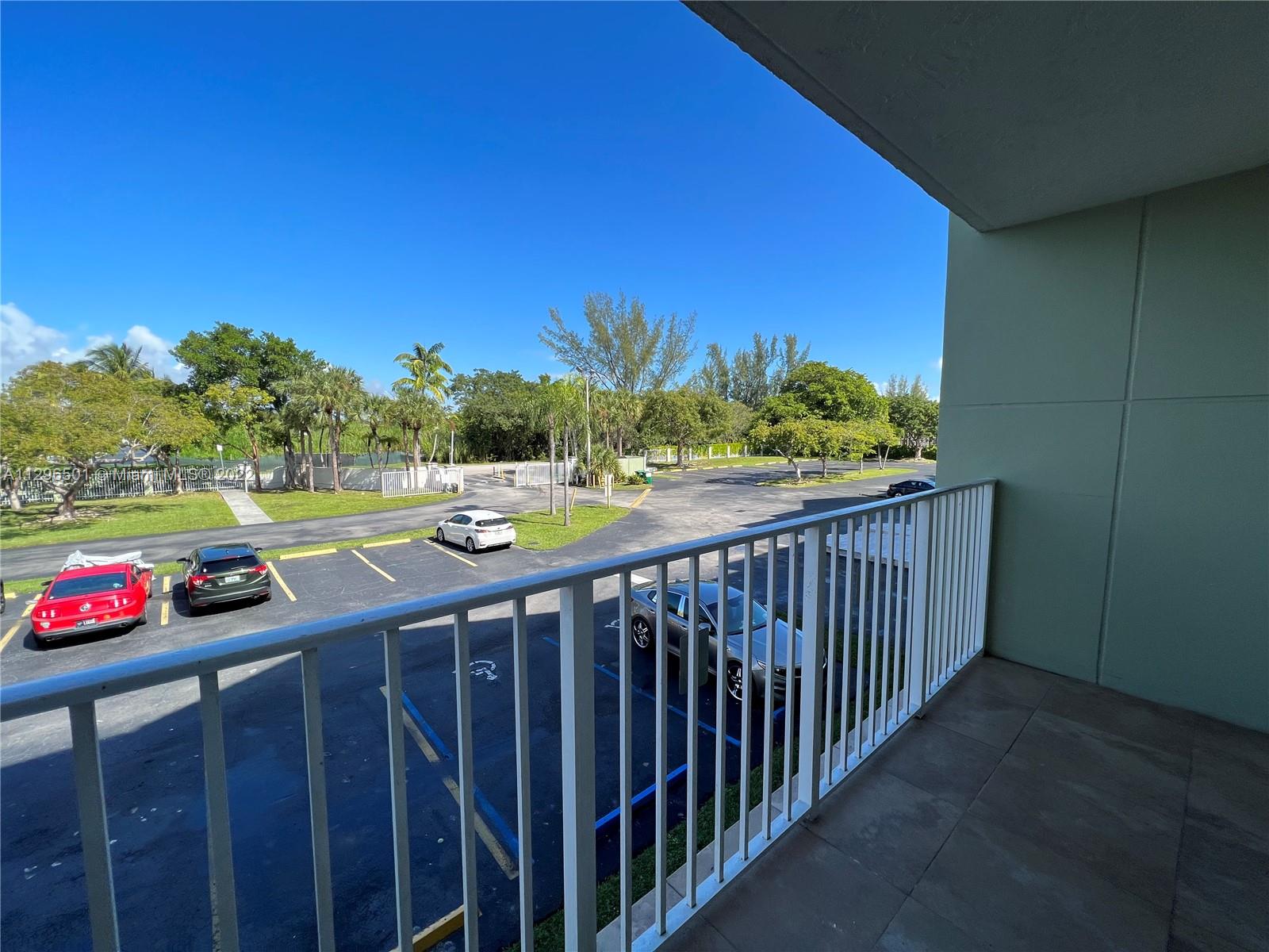 SAGA BAY GARDENS CONDO - Residential