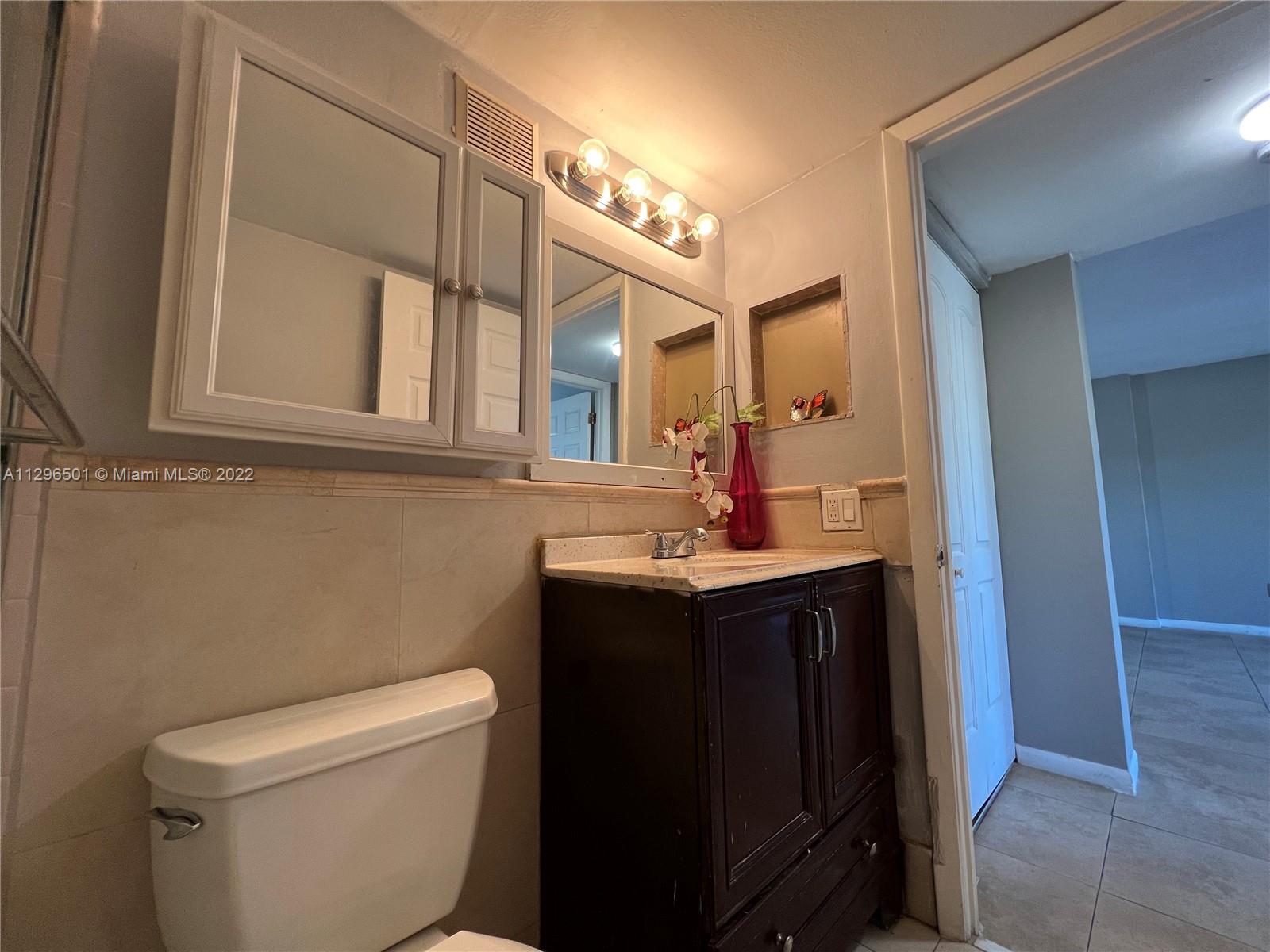 SAGA BAY GARDENS CONDO - Residential