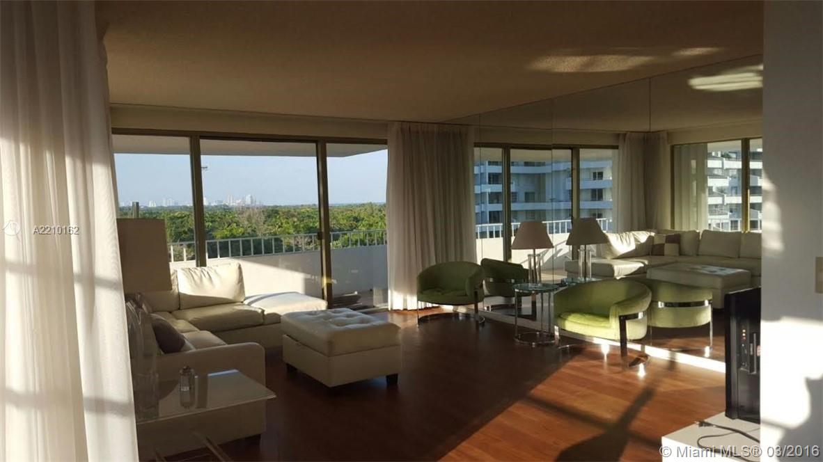 COMMODORE CLUB SOUTH COND - Residential Lease