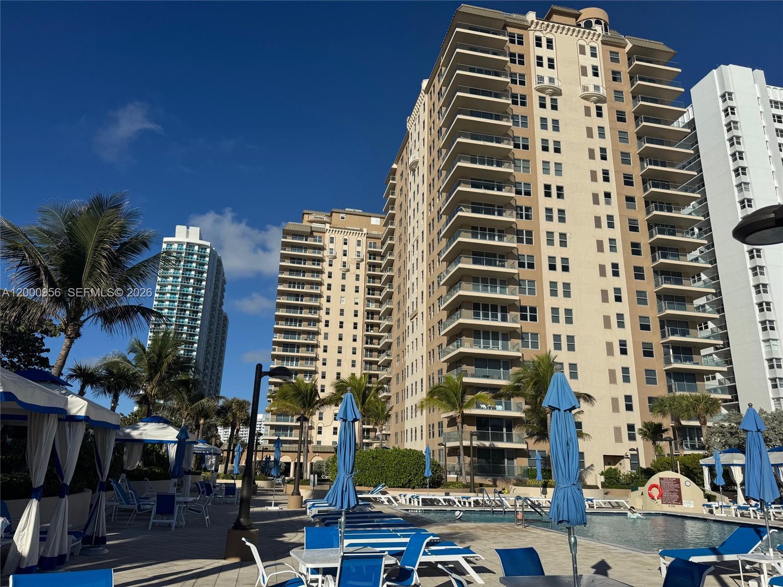 MALAGA TOWERS CONDO - Residential