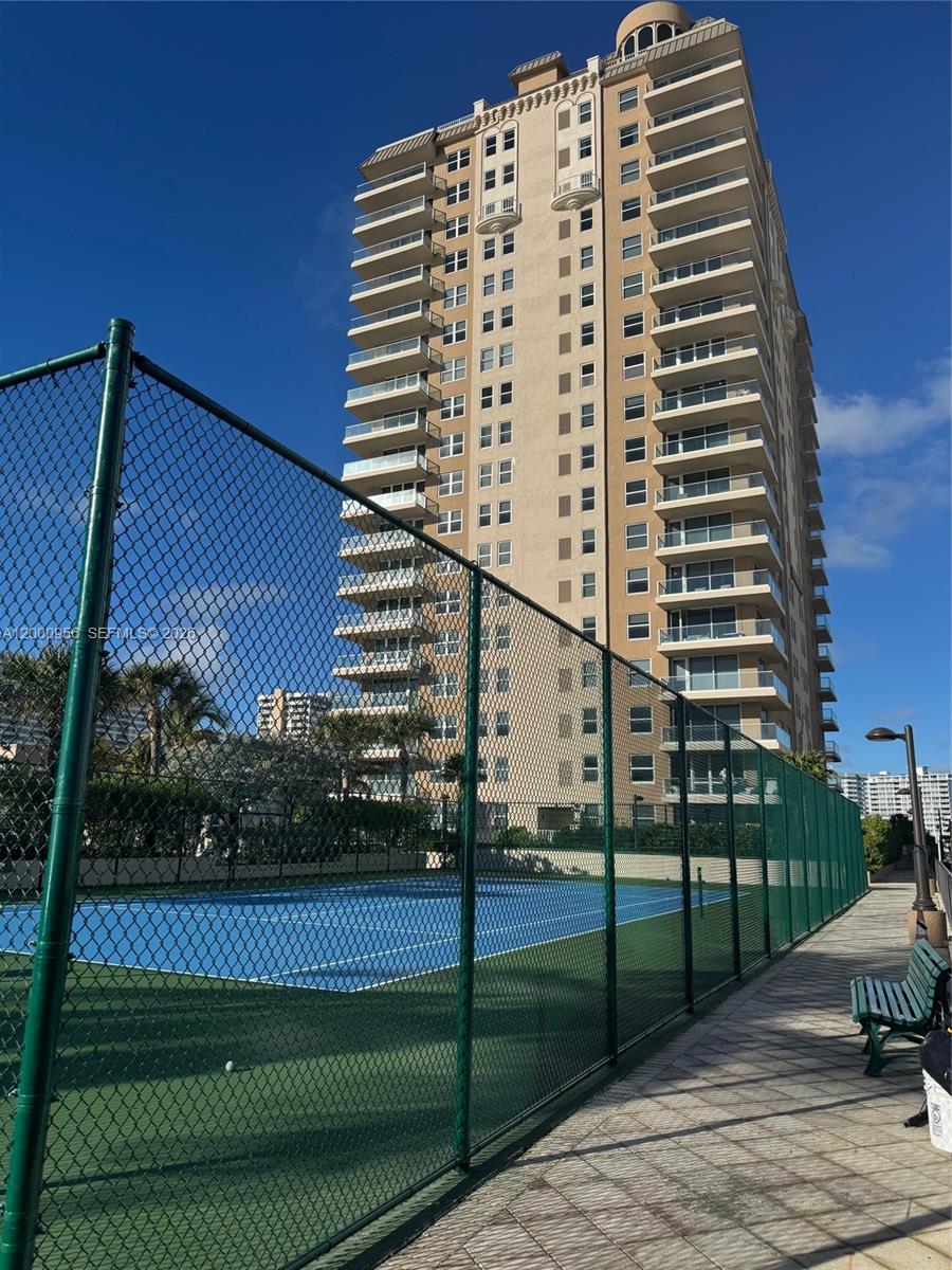 MALAGA TOWERS CONDO - Residential