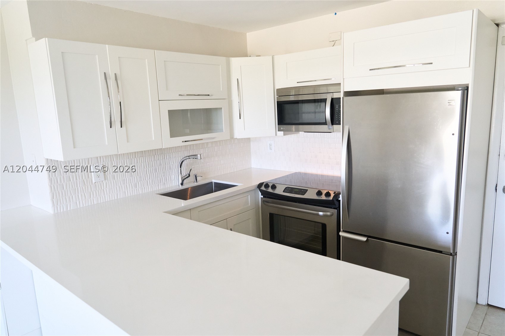 EAST SHORE CONDO - Residential