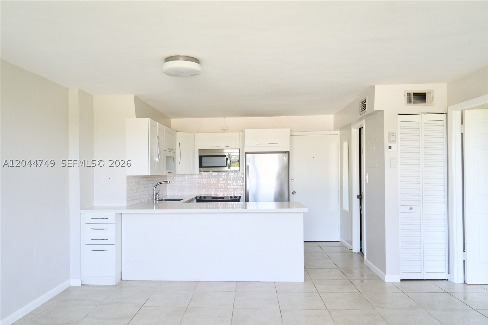 EAST SHORE CONDO - Residential