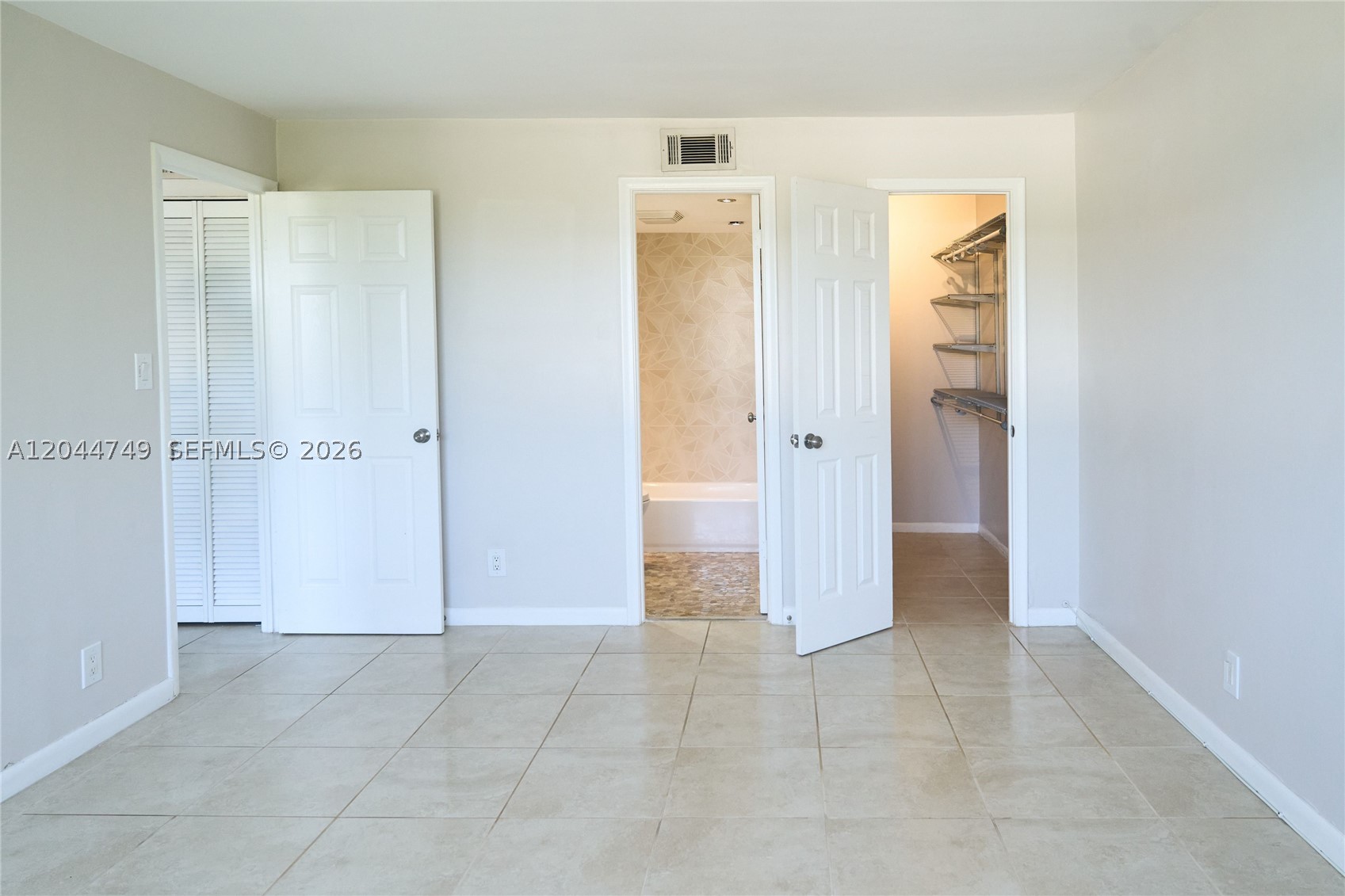 EAST SHORE CONDO - Residential
