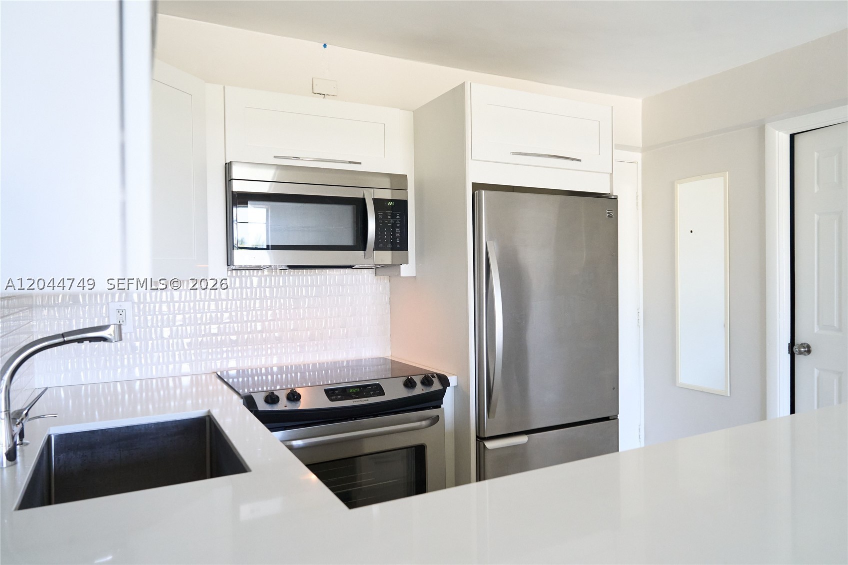 EAST SHORE CONDO - Residential