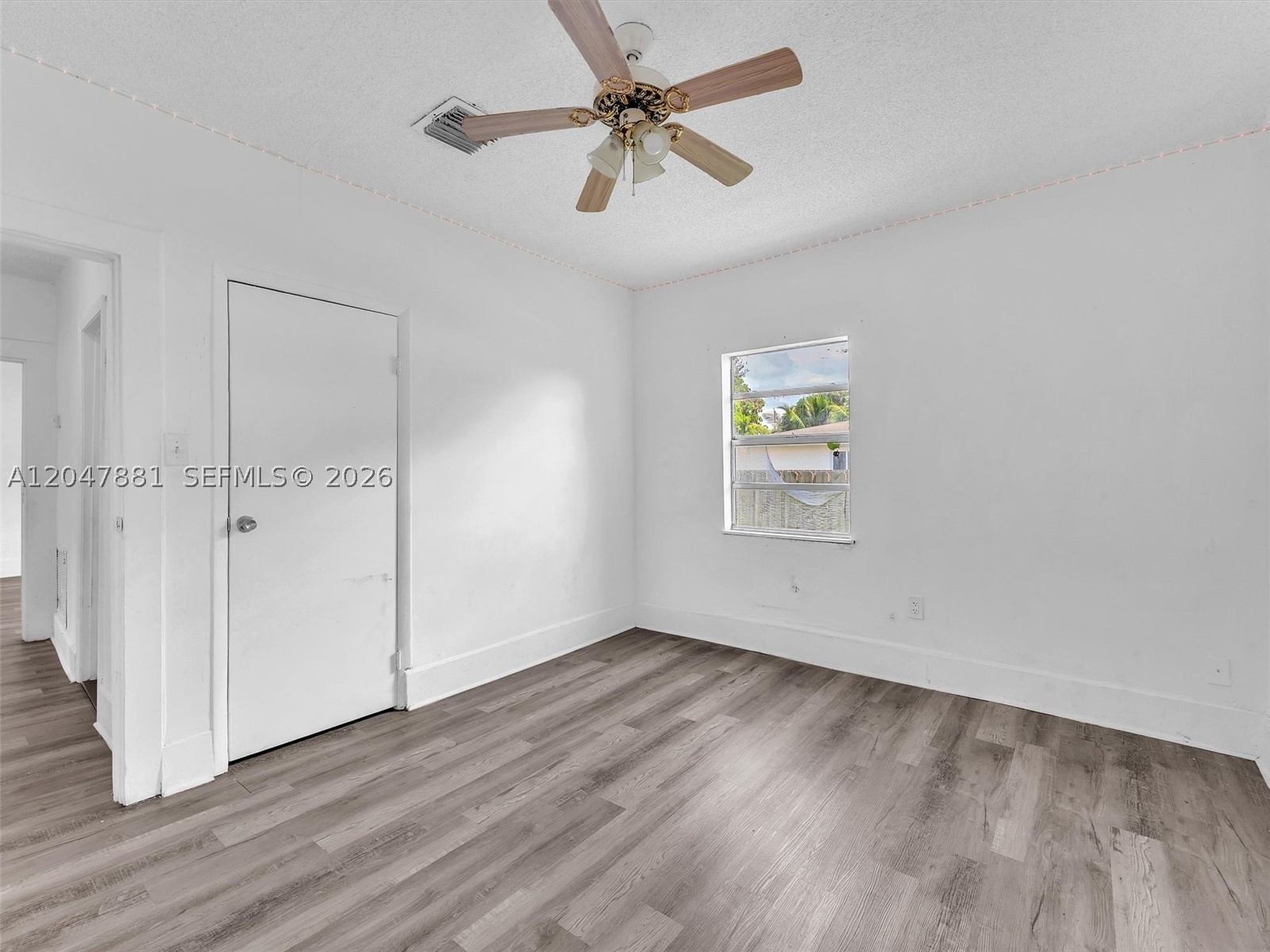 HOLLYWOOD SOUTH SIDE ADD - Residential Income