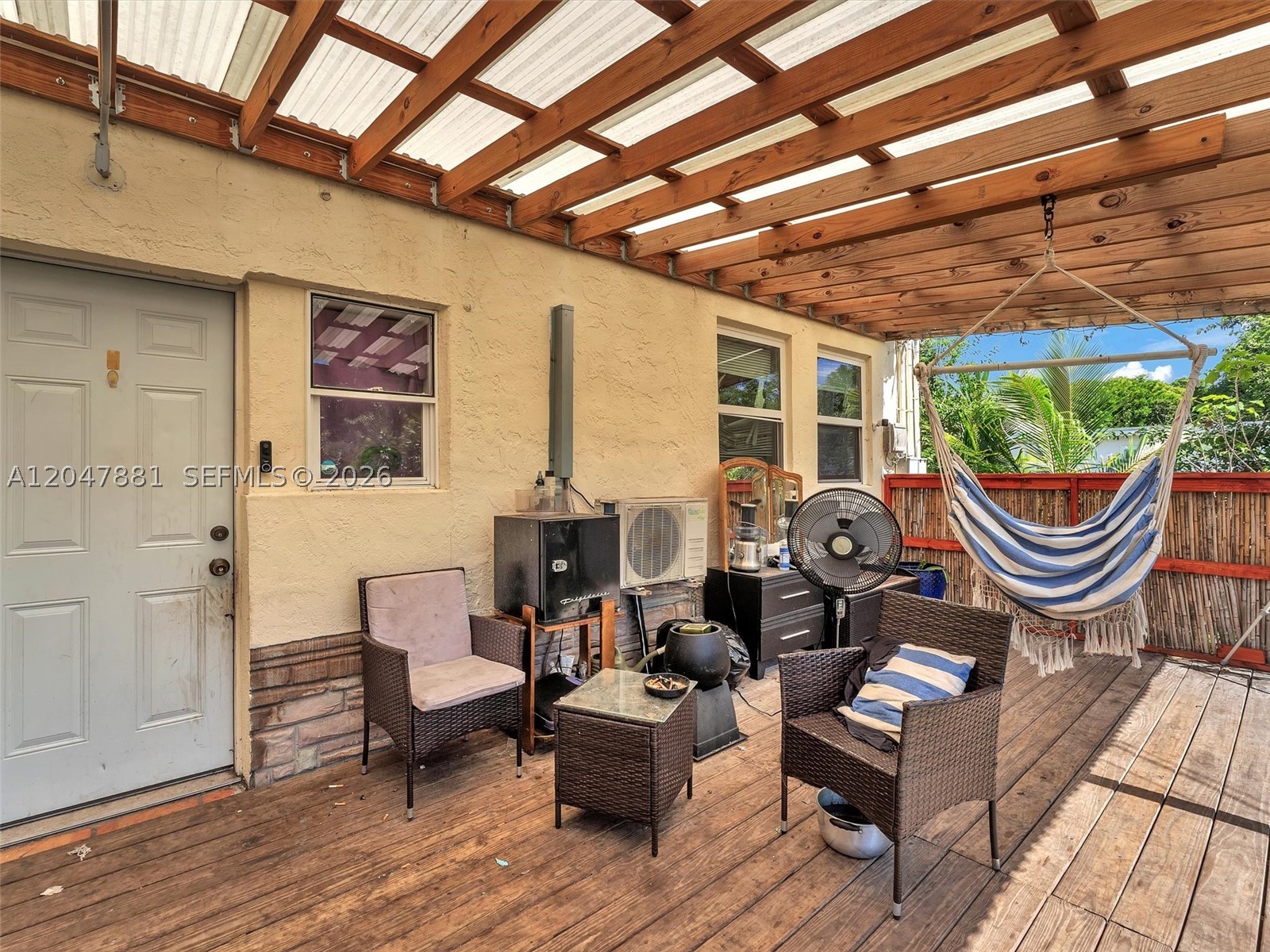 HOLLYWOOD SOUTH SIDE ADD - Residential Income
