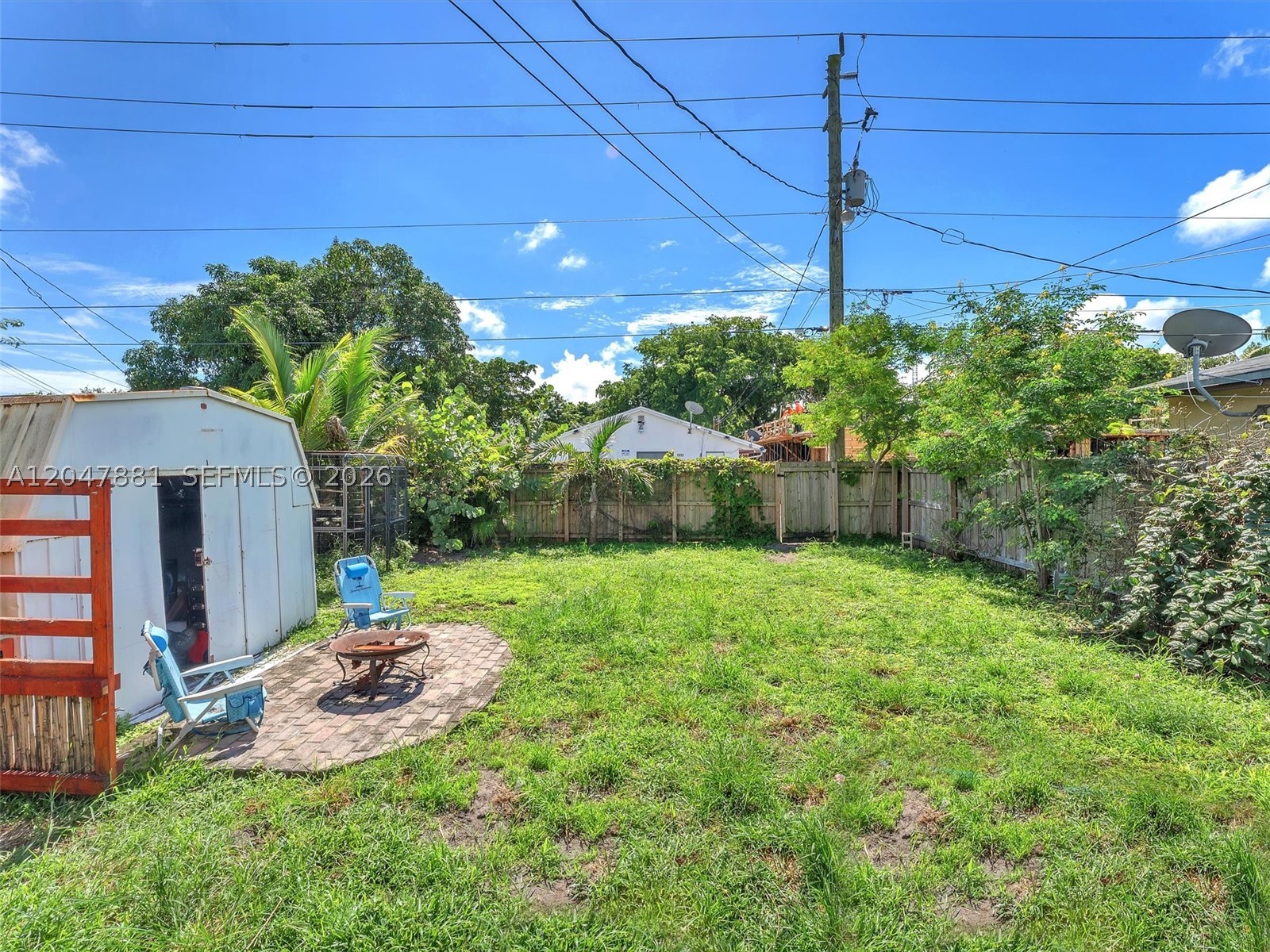 HOLLYWOOD SOUTH SIDE ADD - Residential Income