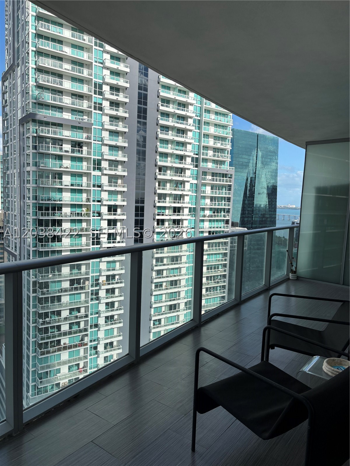 1100 MILLECENTO RESIDENCE - Residential Lease