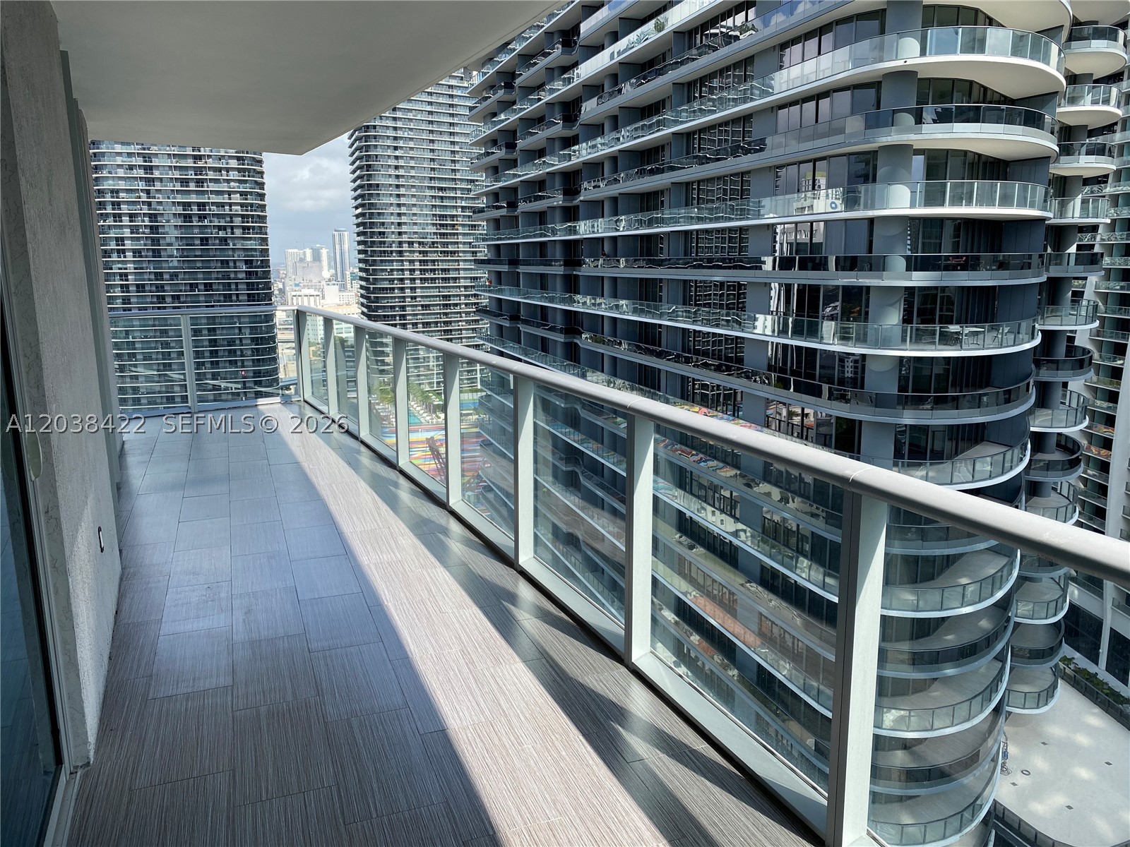 1100 MILLECENTO RESIDENCE - Residential Lease