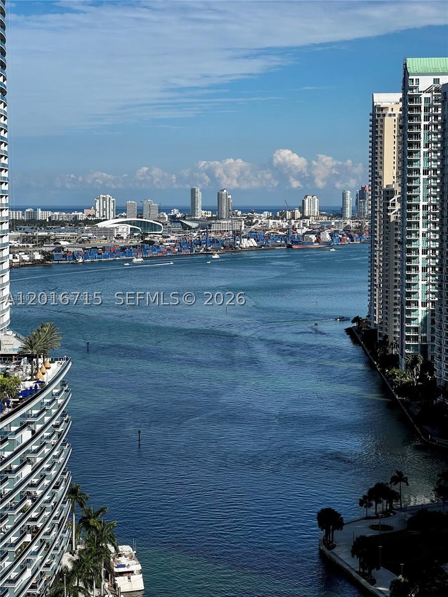 BRICKELL ON THE RIVER N - Residential
