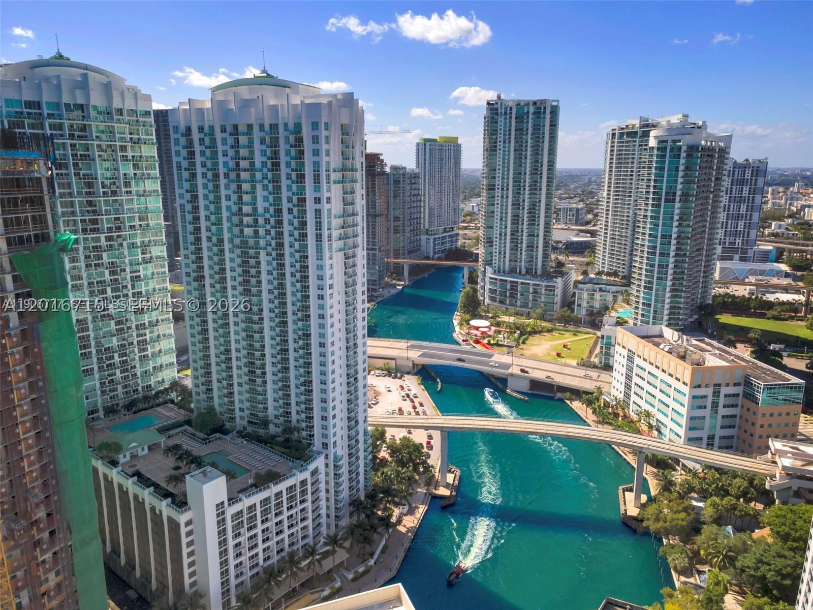 BRICKELL ON THE RIVER N - Residential