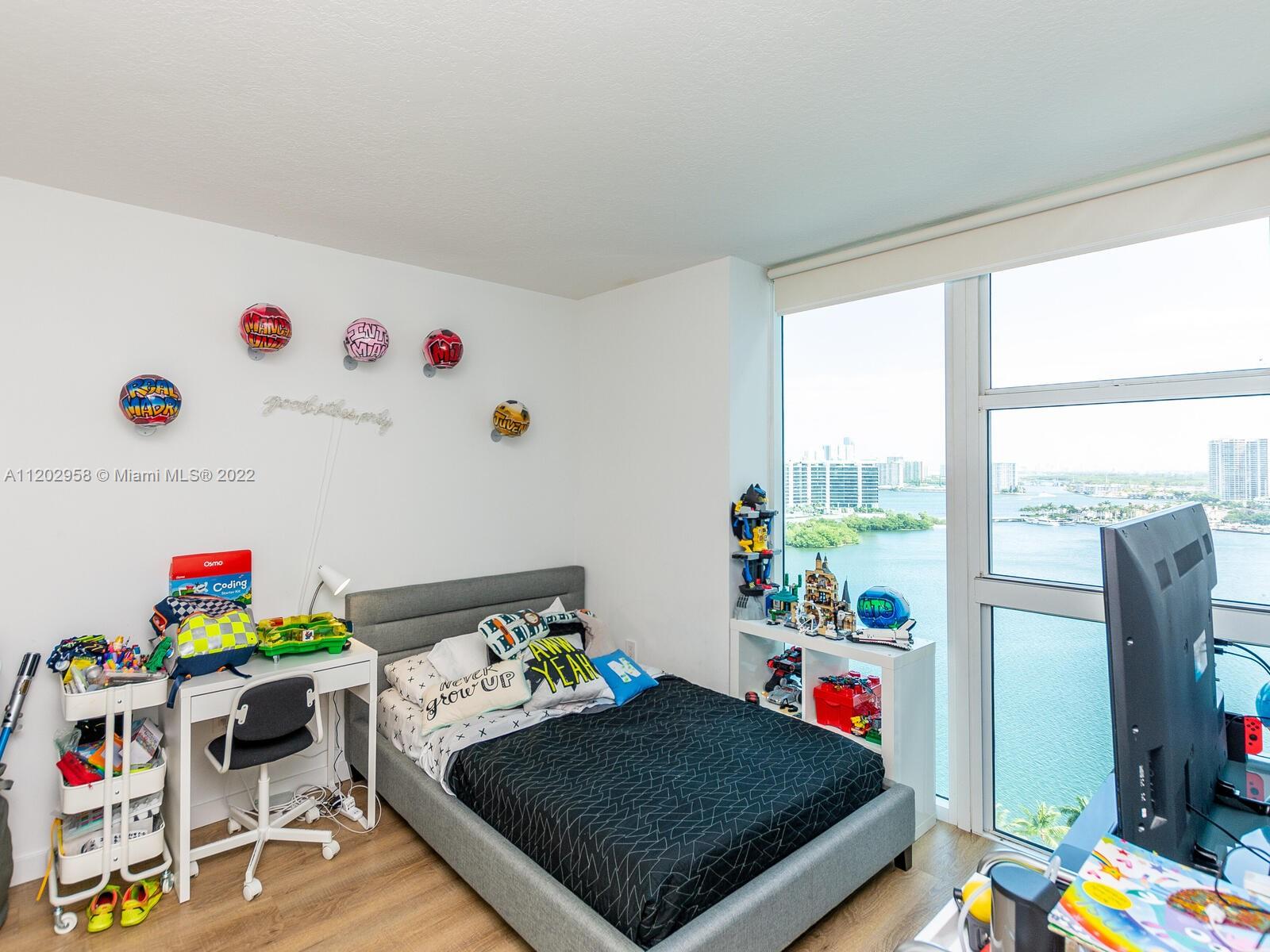 100 HIDDEN BAY CONDO - Residential